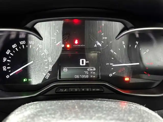 Citroen C3 view 12
