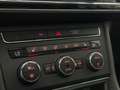 SEAT Leon 1.6 TDI Executive *PANO*PDC*TEMPO* Weiß - thumbnail 17