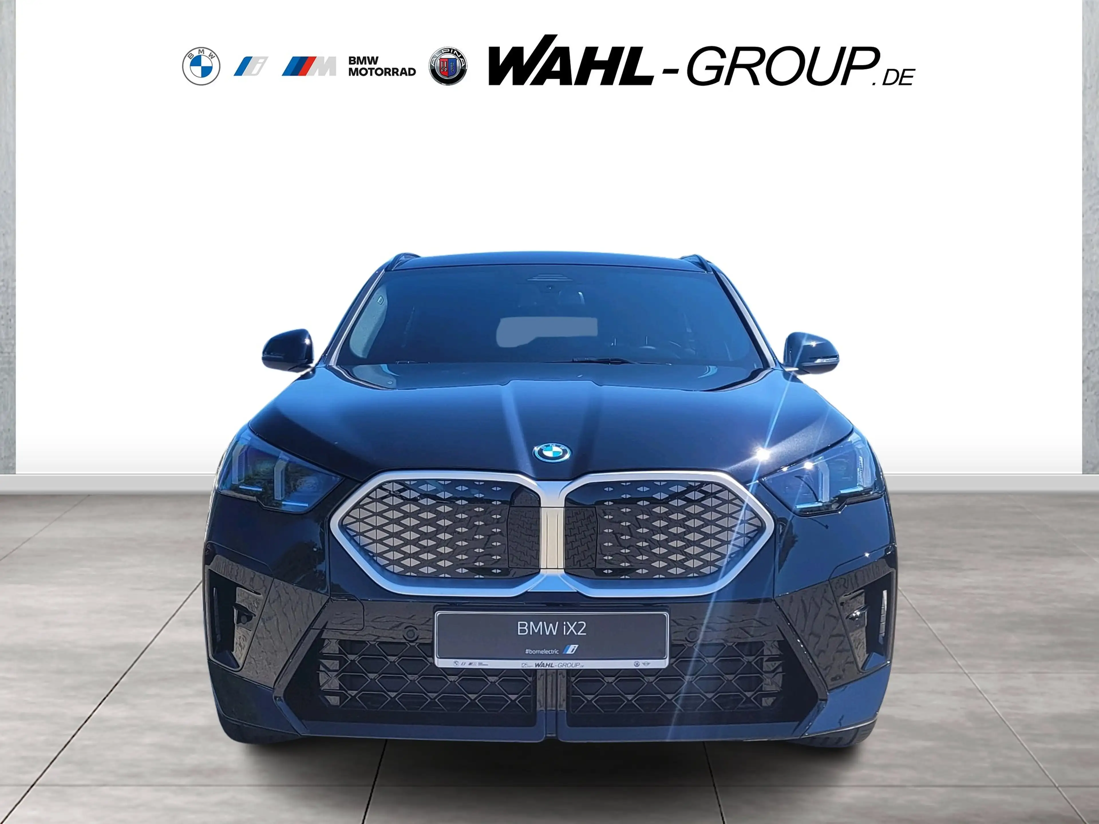 BMW iX2 eDrive20 M Sport AHK Premium 19" DrivingAss Adapt — photo 4