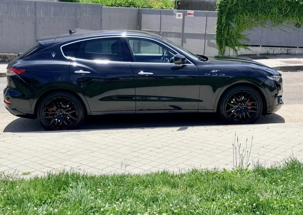 Maserati Levante 2022 — фото 6