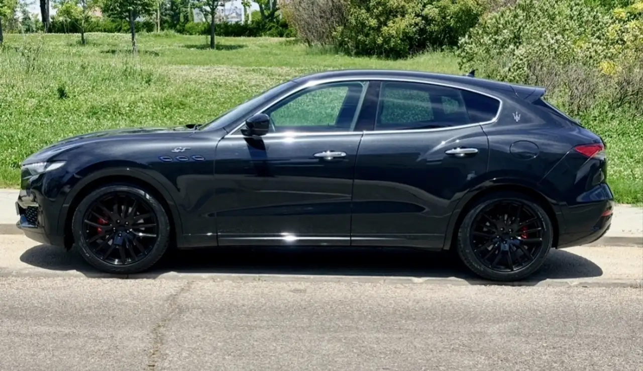 Maserati Levante 2022