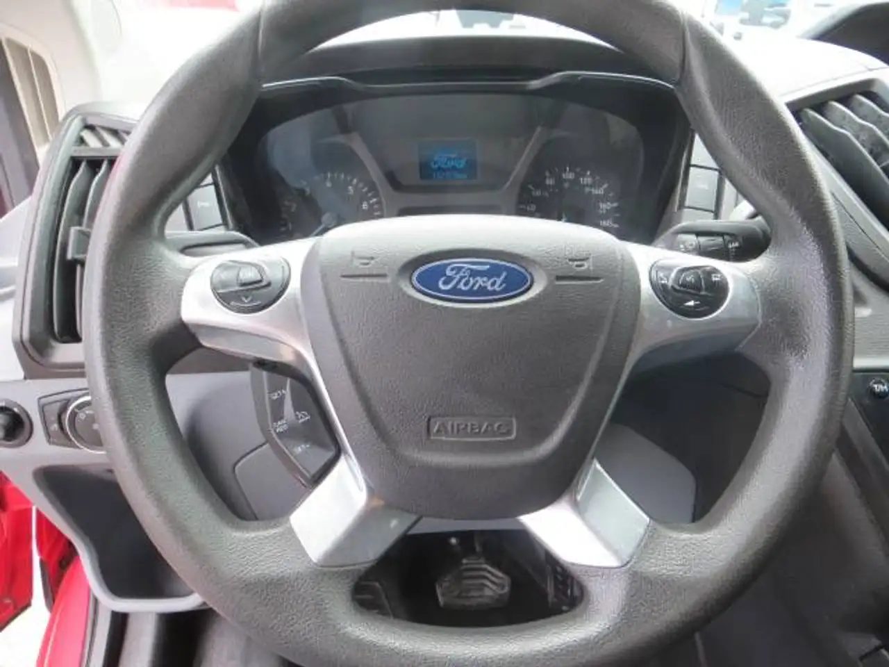 Ford Transit fotografie Ford Transit
