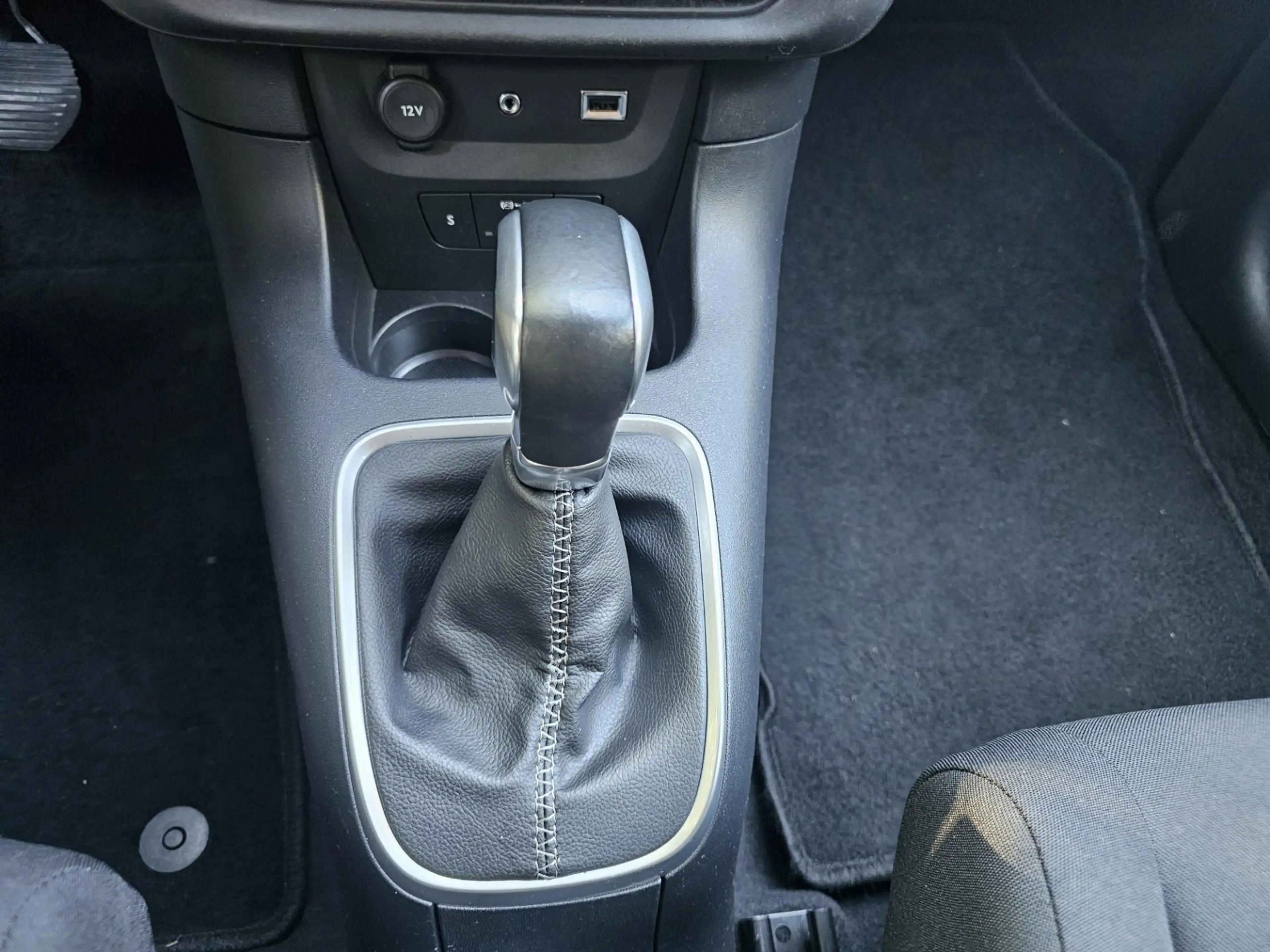 Citroen C3 1.2 110PK S&S Shine | AUTOMAAT | 3/6 OF 12MND GARA — photo 14