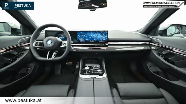 BMW I5 view 12