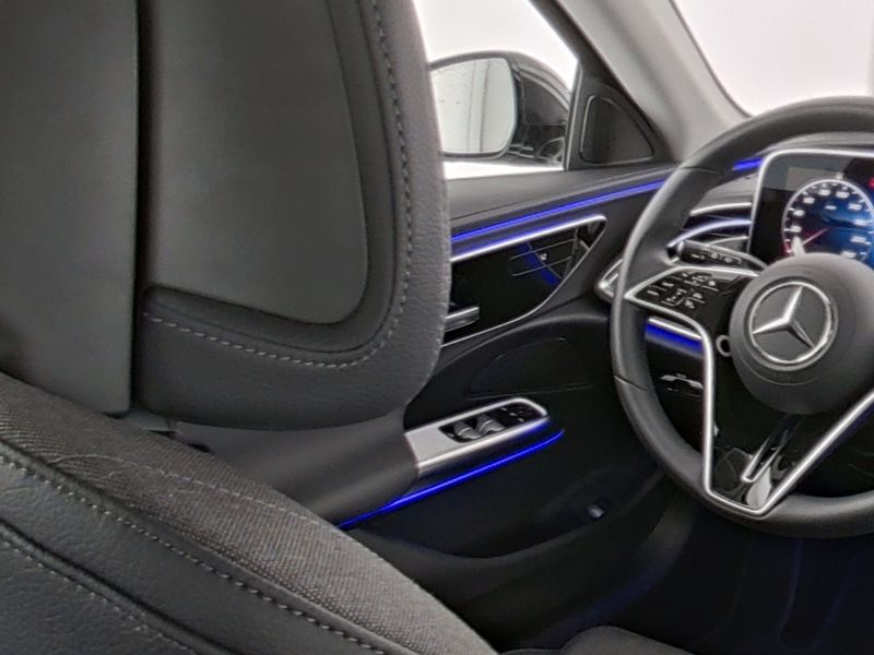 Mercedes-Benz E 220 d T 4M AHK/LED/DISTR./SHZ/RFK/KEYL. — photo 4