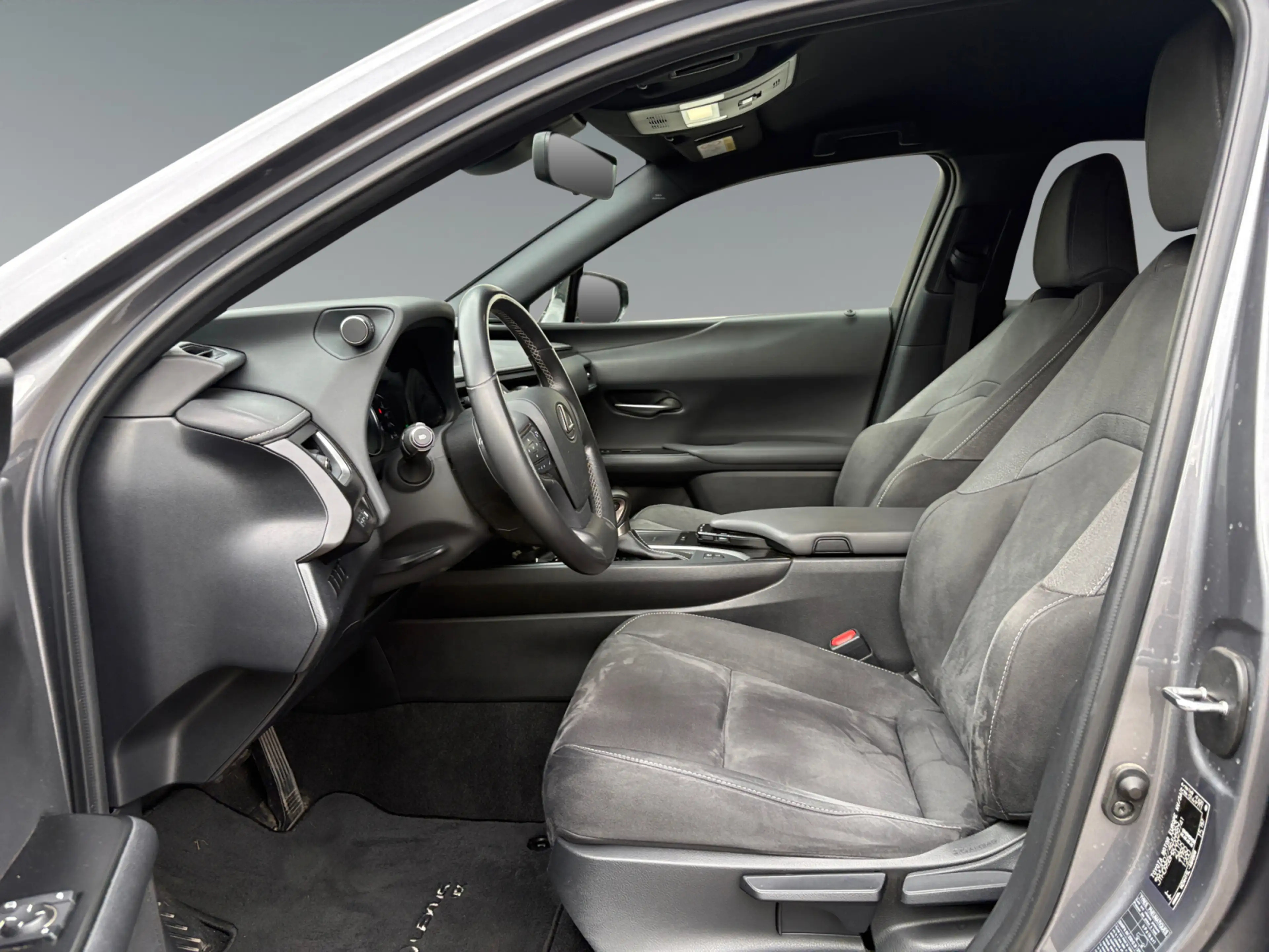 Lexus UX 250h LEXUS 2,0 UX250H ADVANCED AWD — photo 9