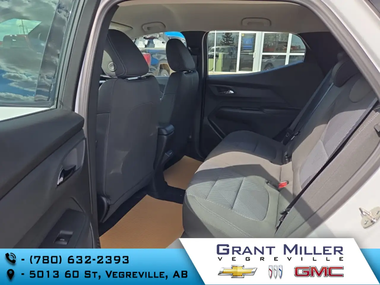 Chevrolet Bolt photo Chevrolet Bolt