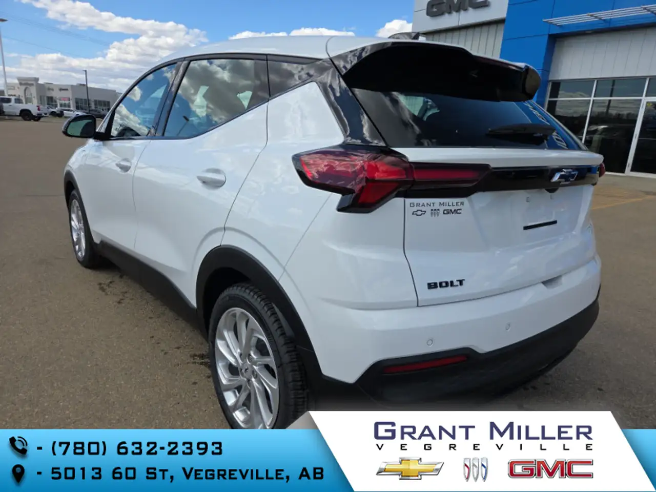 Chevrolet Bolt photo Chevrolet Bolt