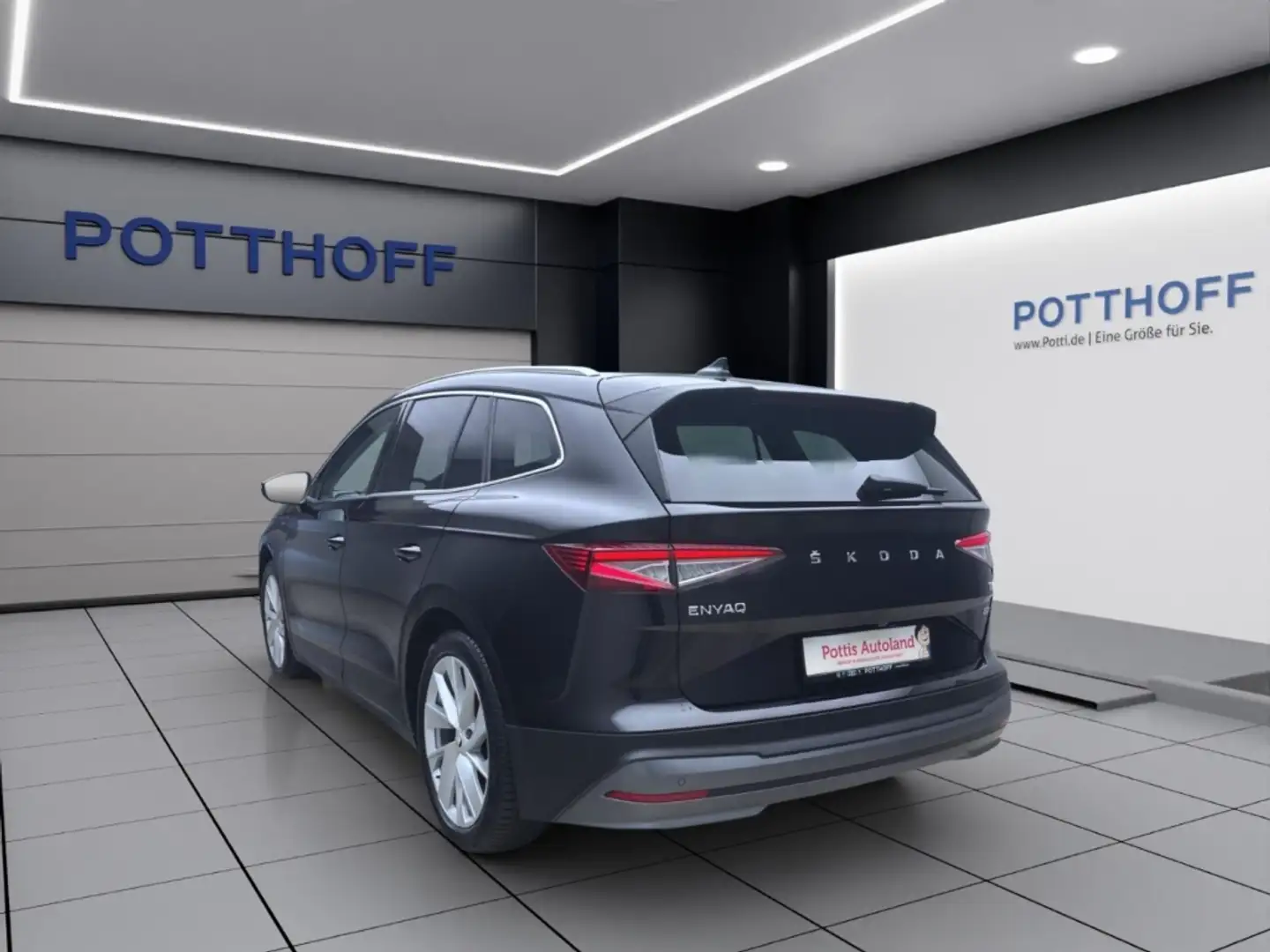 Skoda Enyaq 60 LOFT NAVI KAMERA PDC SITZHZG Schwarz - 2