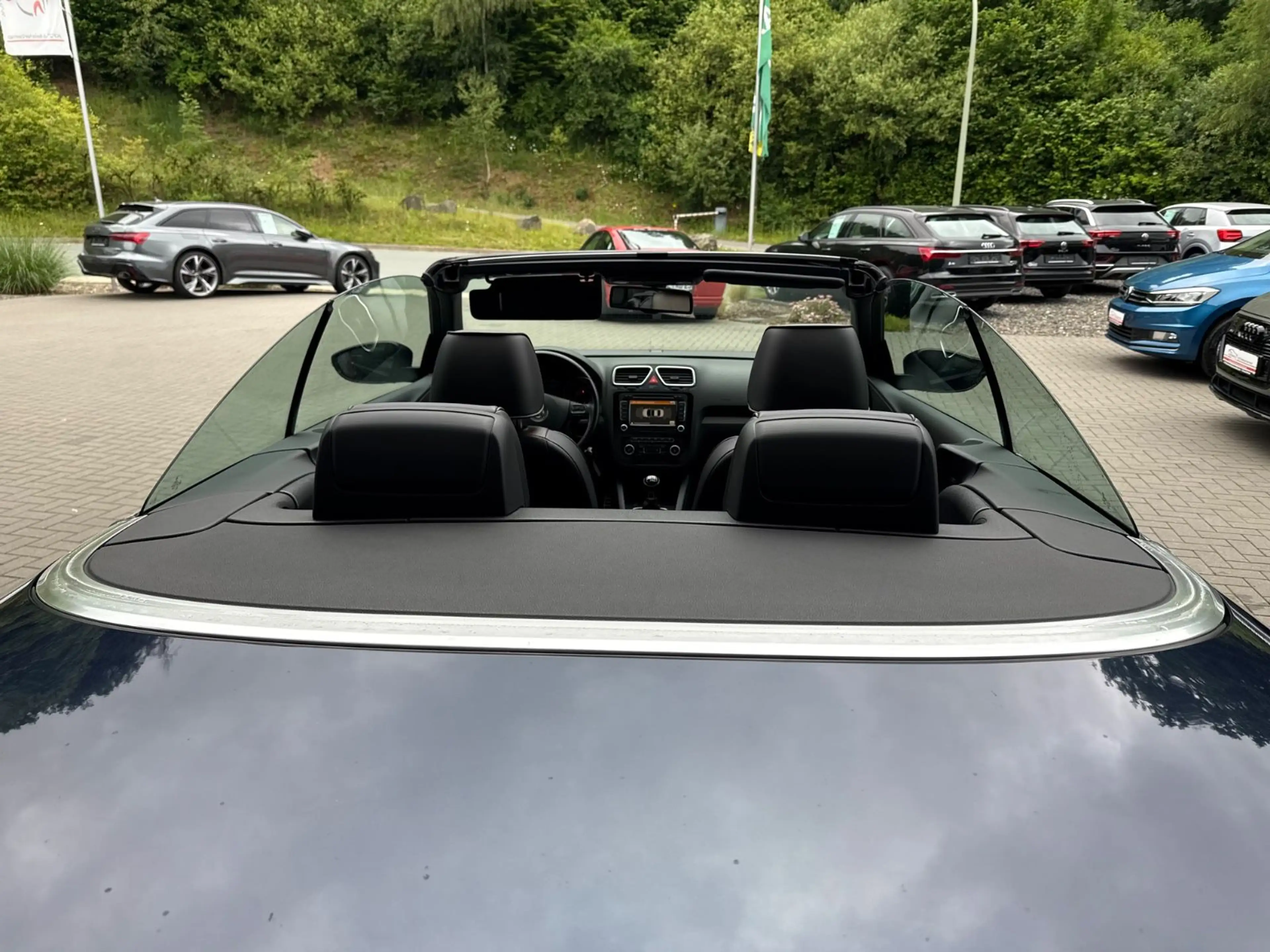 Volkswagen Eos Exclusive *PDC *AHK *Sitzheizung — photo 7