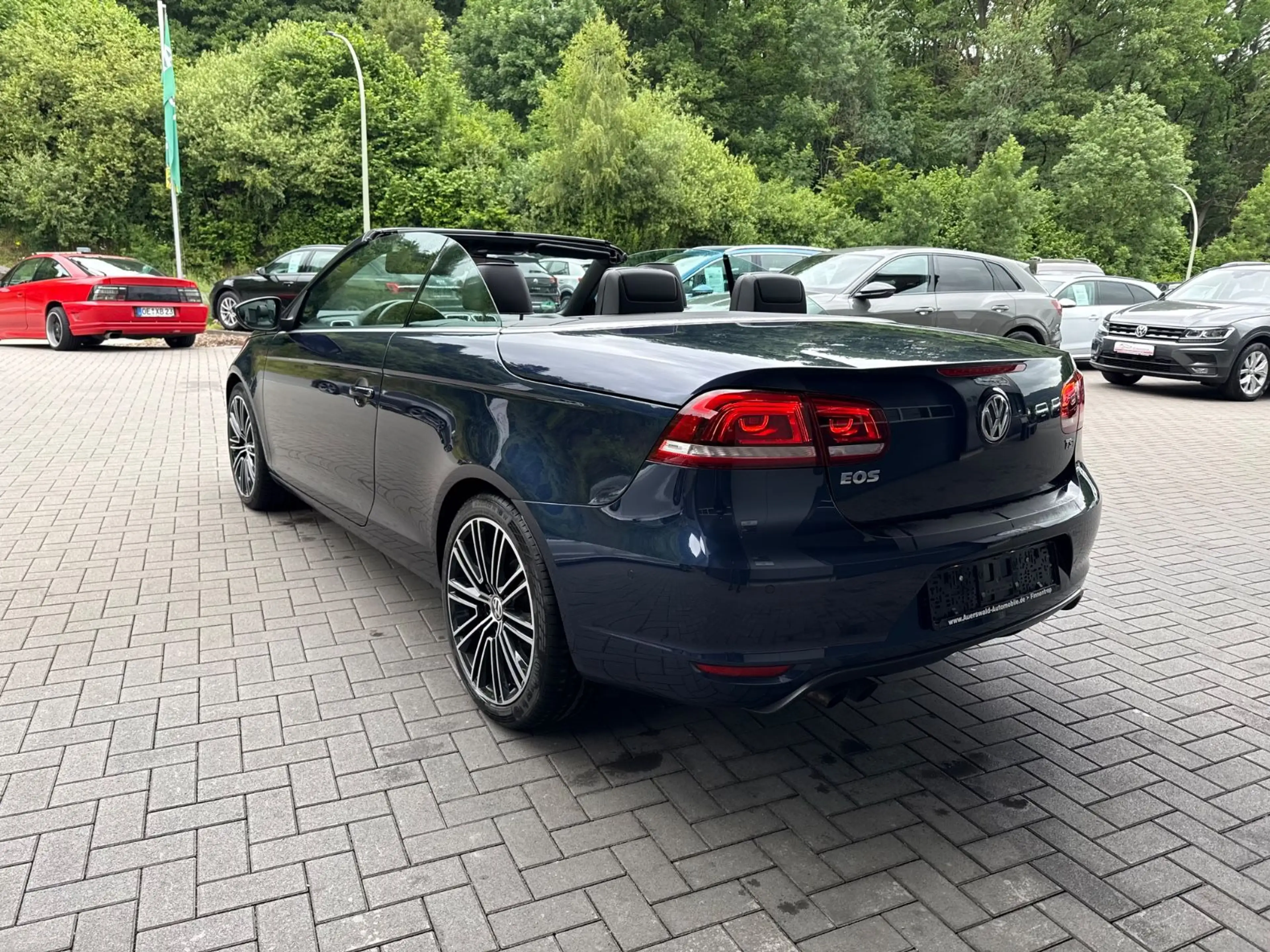 Volkswagen Eos Exclusive *PDC *AHK *Sitzheizung — photo 5