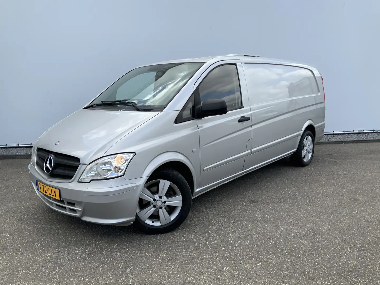Mercedes-Benz Vito 122 CDI Automaat Koel Auto werkt 100 % 0.gr Airco Argent - 1