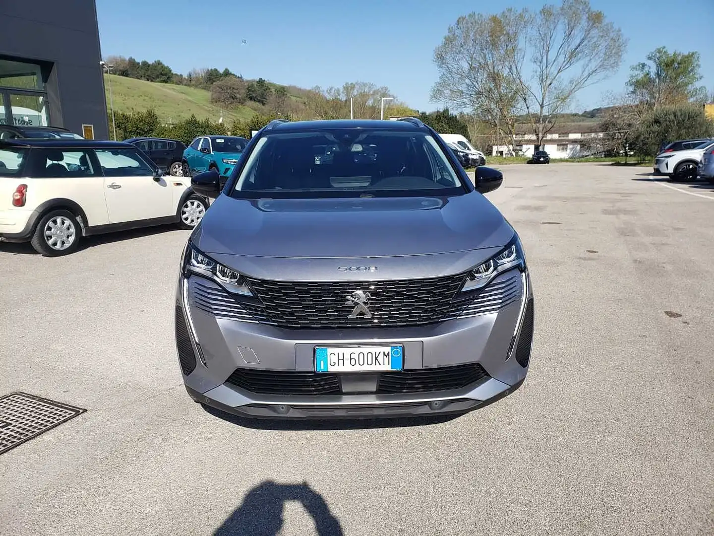 Peugeot 5008 2° SERIE 130CV 1.5 BLUEHDI ALLURE Gris - 2