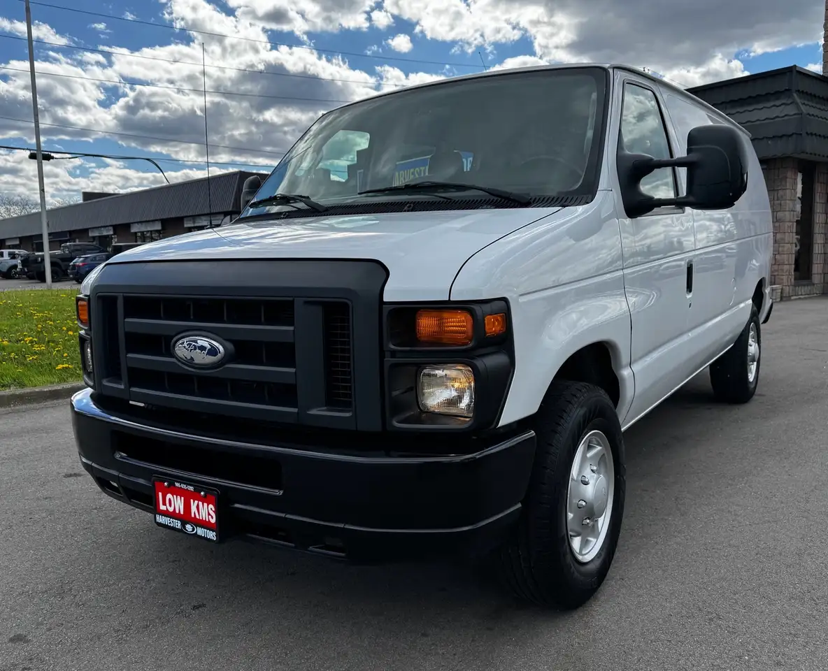 Ford Econoline снимка Ford Econoline