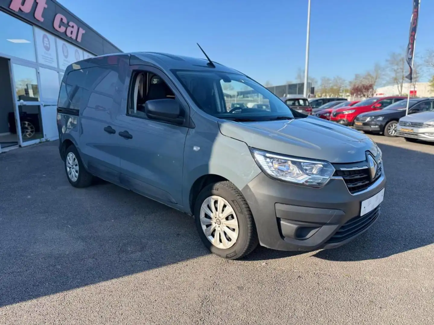 Renault Express Confort 1.5 BluedCi 75cv + EASY LINK + Radar AR + TVA RECUPERABLE Gris - 2