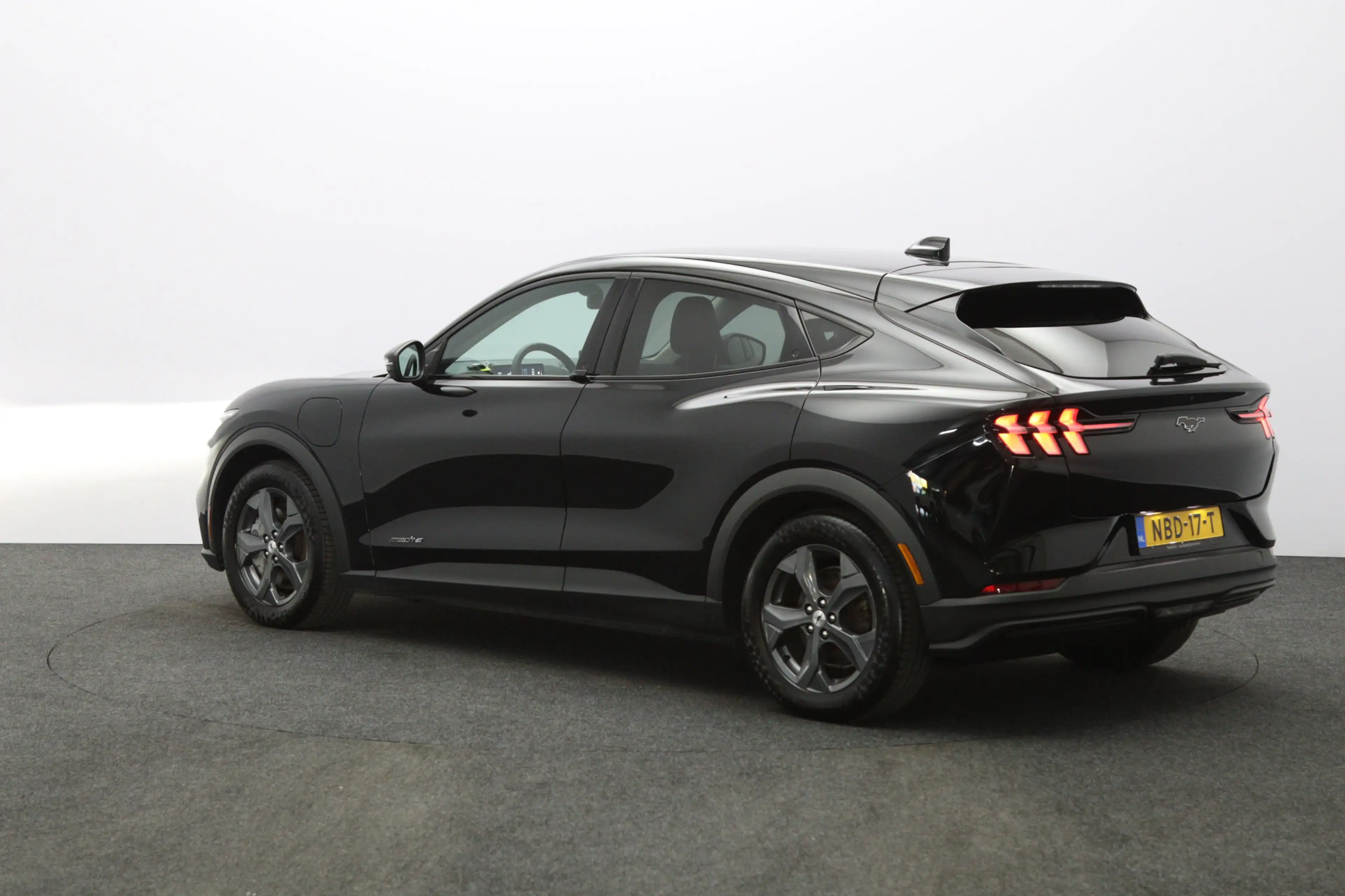Ford Mustang Mach-E RWD 75 kWh 270 PK, SOH 91 %, Winterpakket, Adap. C — photo 11
