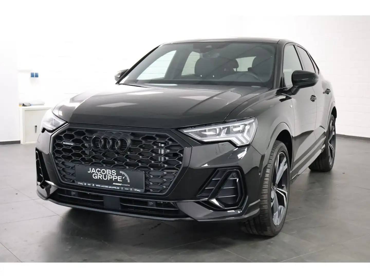 Audi Q3 Sportback 40 TDI quattro S-line S tronic,N Schwarz - 2