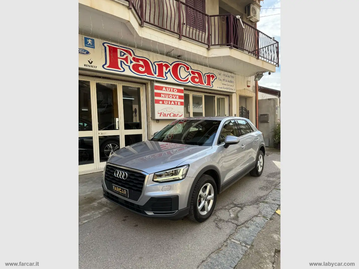 Audi Q2 30 TDI S tronic Business Grigio - 1
