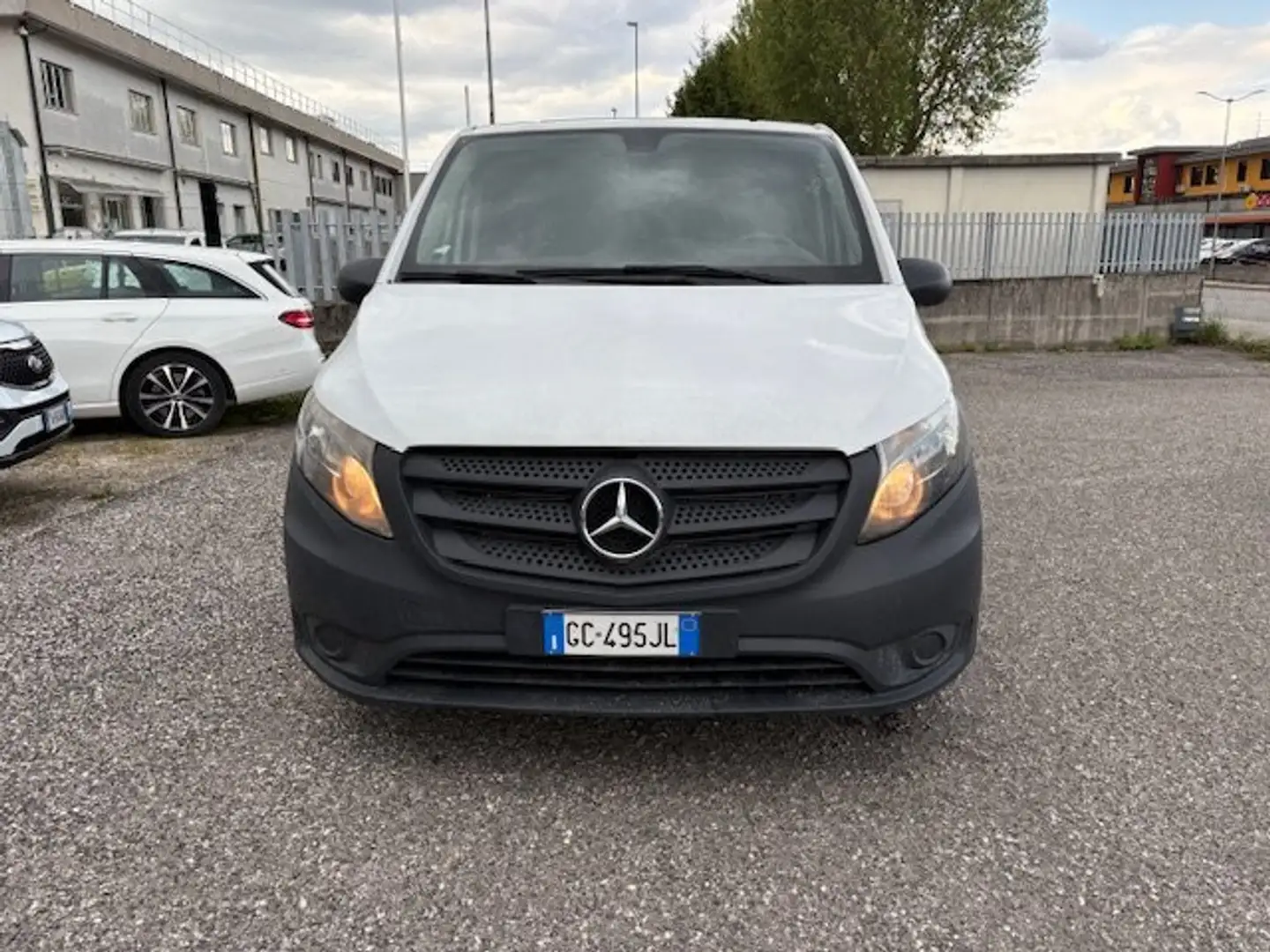 Mercedes-Benz Vito 110 CDI LONG Blanc - 2