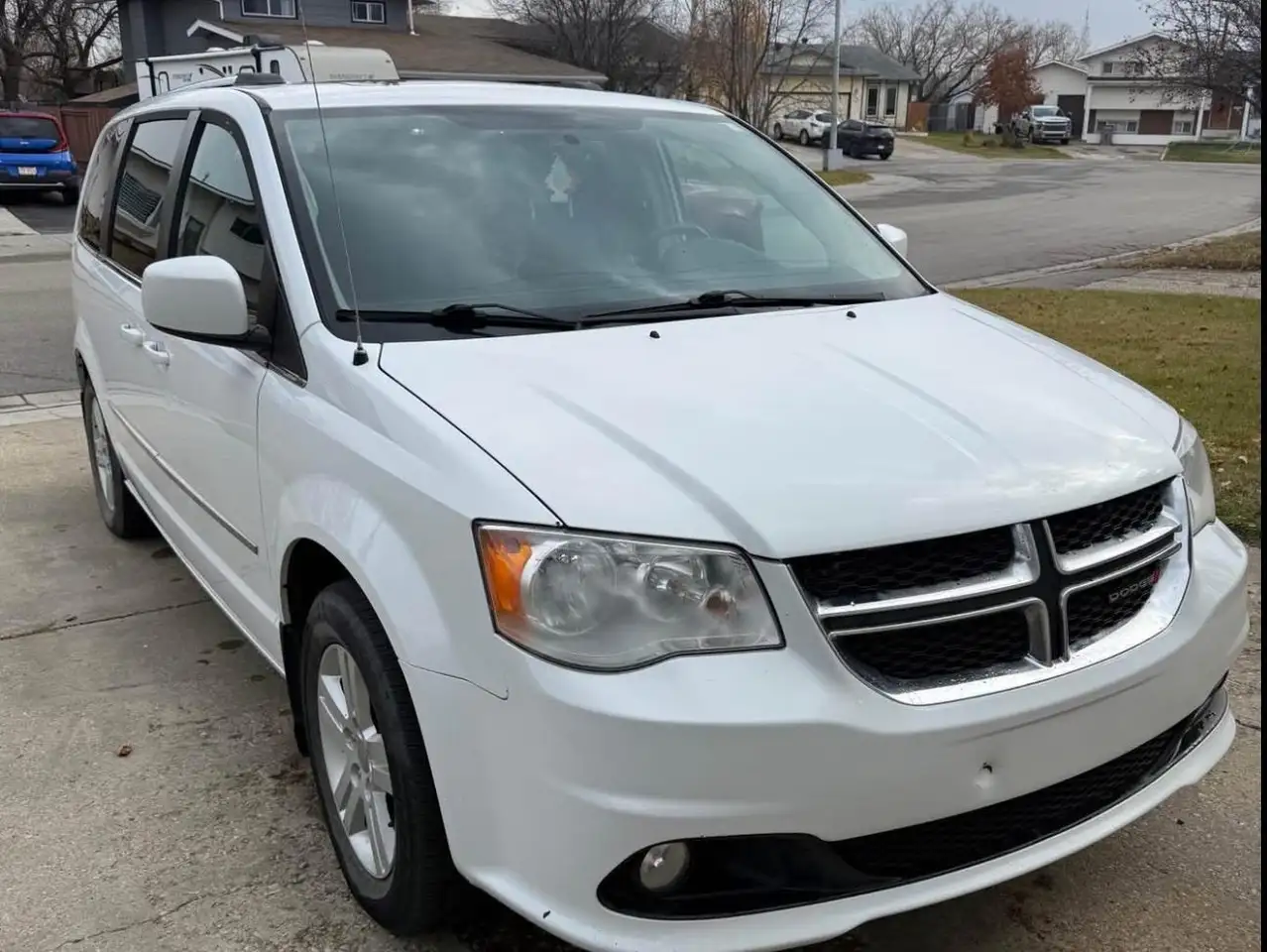 Dodge Grand Caravan снимка Dodge Grand Caravan