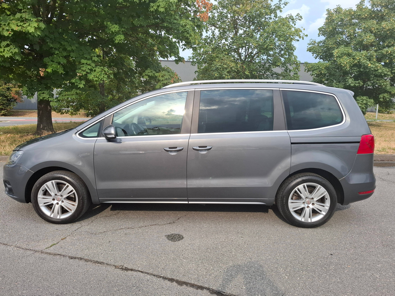 SEAT Alhambra Style*XENON*Kamera*NAVI*AHK*Kindersitze*7Sitze* — photo 8
