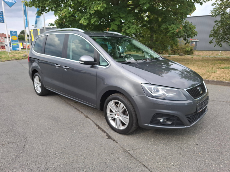 SEAT Alhambra Style*XENON*Kamera*NAVI*AHK*Kindersitze*7Sitze* — photo 3