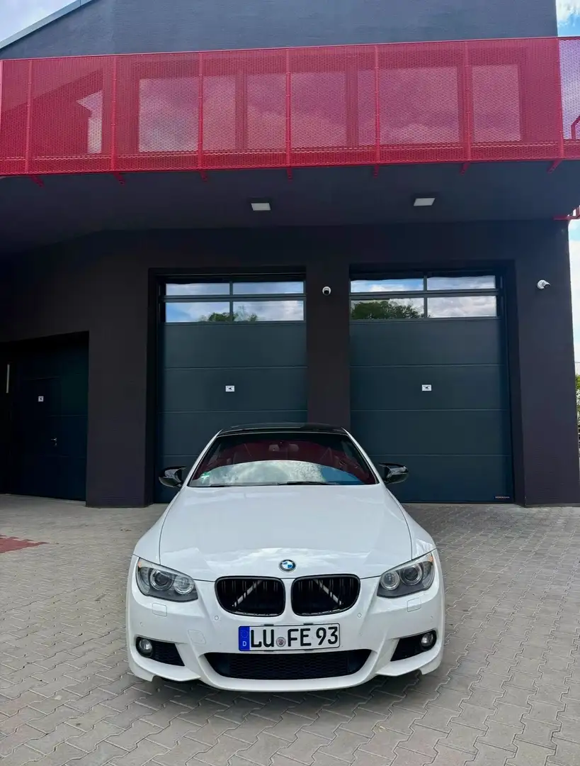BMW 330 BMW 3er E93 CABRIO | 325D 330D | 3.0 DIESEL - 1