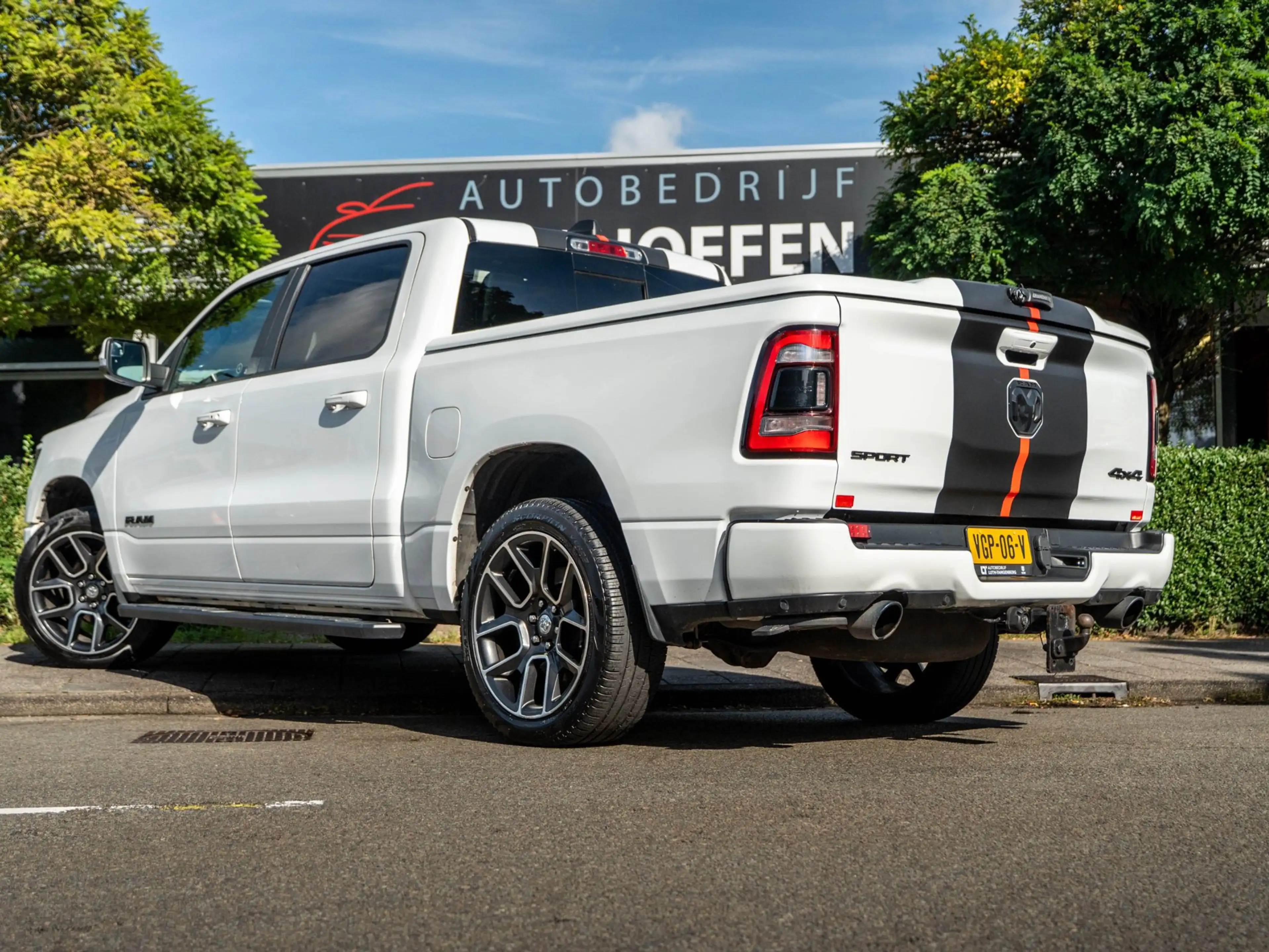 Dodge RAM RAM1500 | FULL OPTION | PILOT ASSIST | PANORAMADAK — photo 11