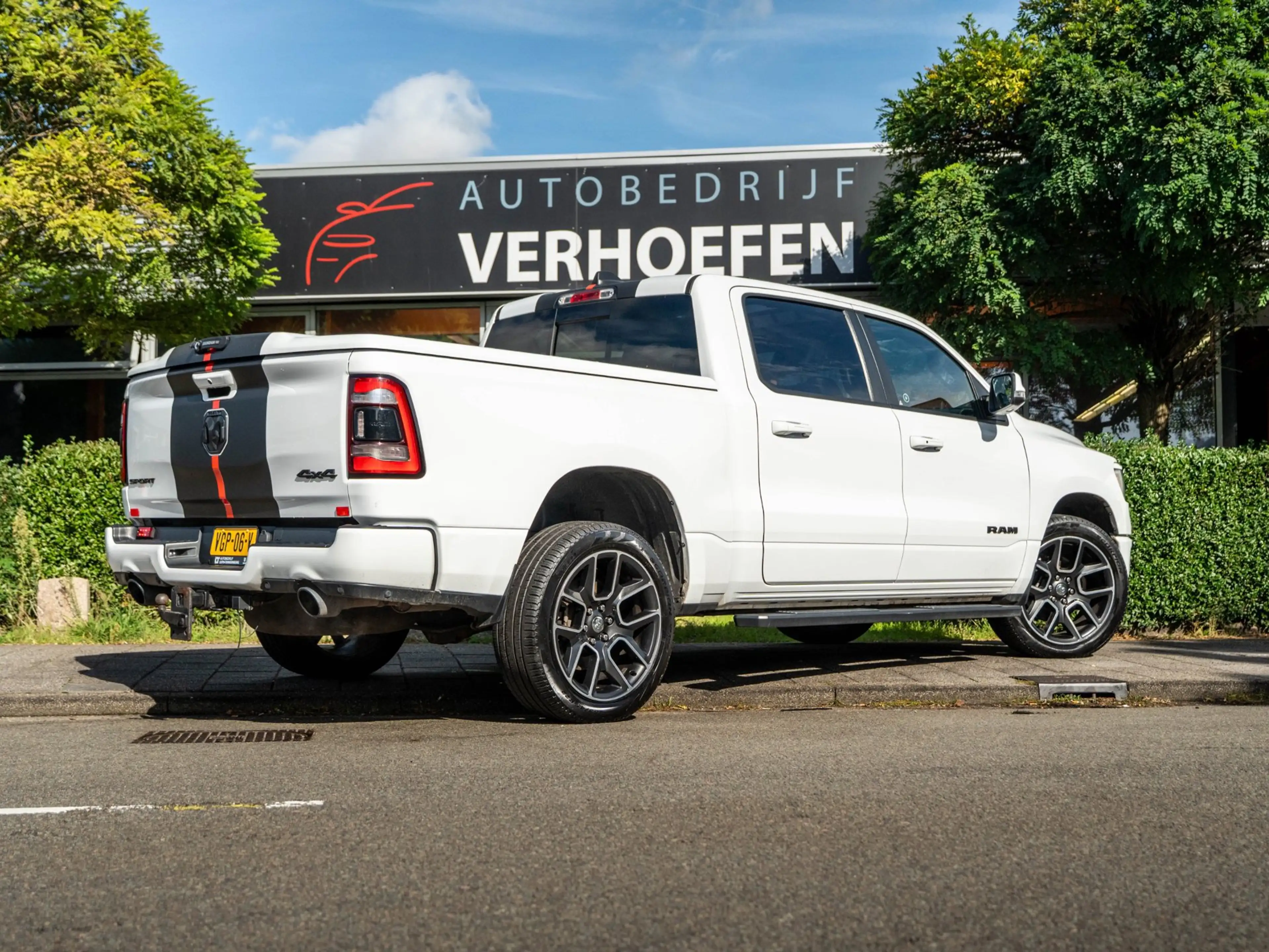 Dodge RAM RAM1500 | FULL OPTION | PILOT ASSIST | PANORAMADAK — photo 8