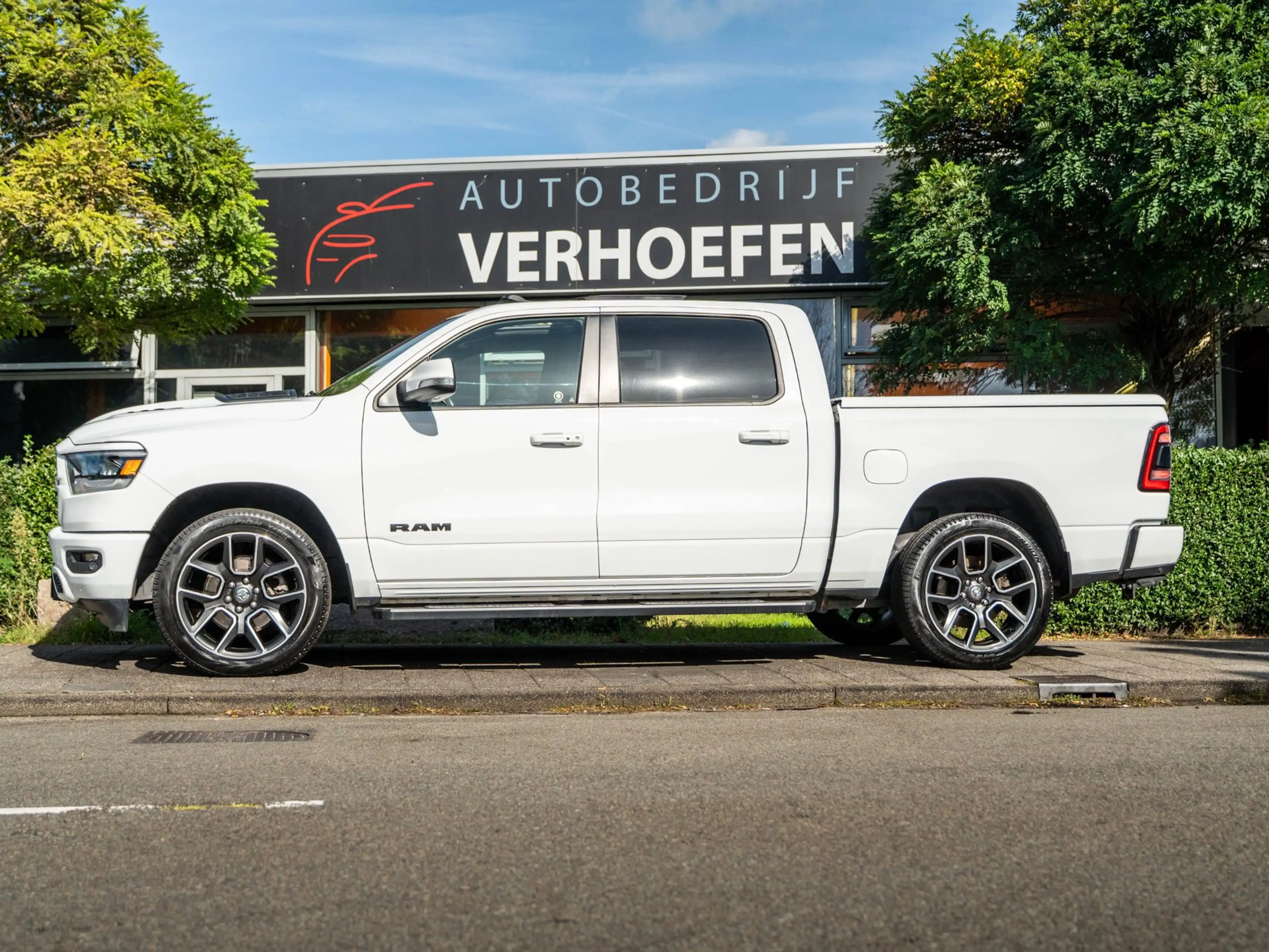 Dodge RAM RAM1500 | FULL OPTION | PILOT ASSIST | PANORAMADAK — photo 12