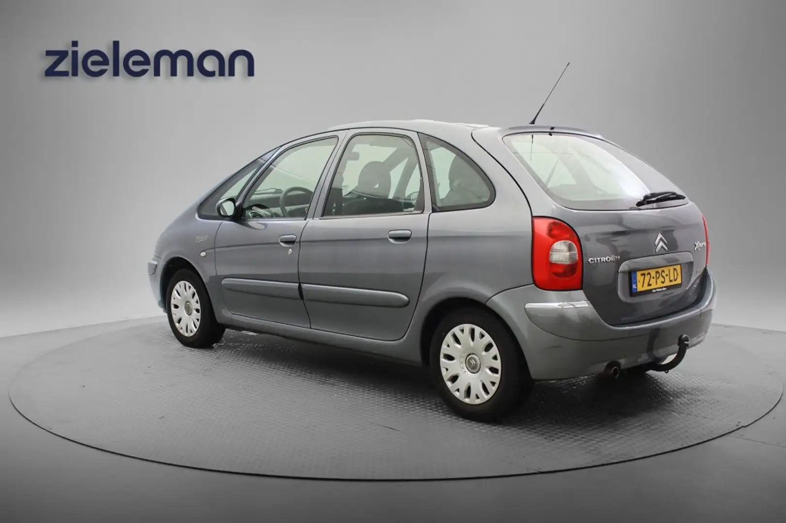 Citroen Xsara Picasso 1.8i 16V Image - Cruise, Clima, Trekhaak Gris - 2