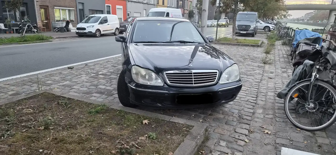 Mercedes-Benz S 320