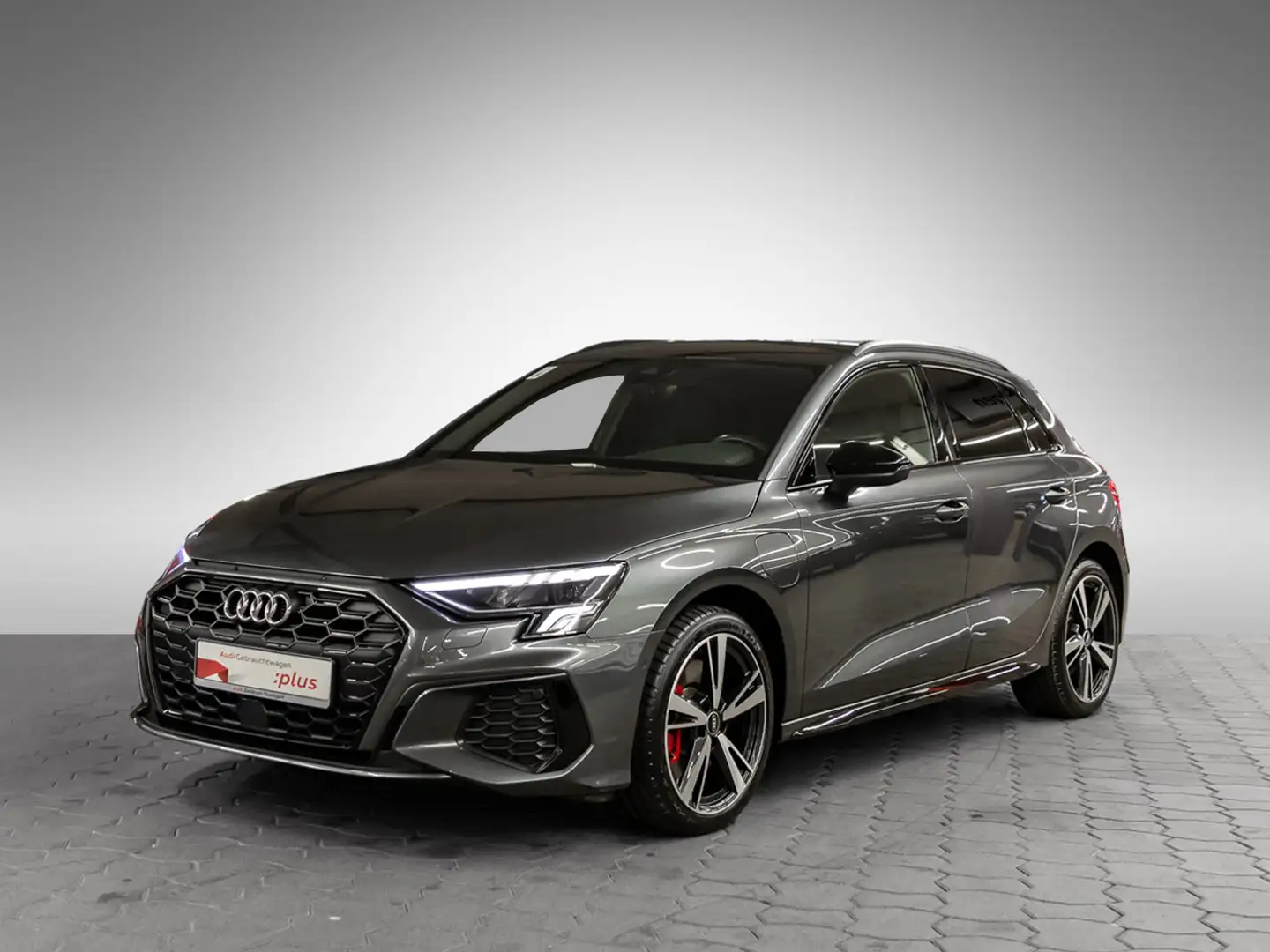Audi A3 Sportback 45 TFSI e S line LED Navi B&O AHK Grau - 2