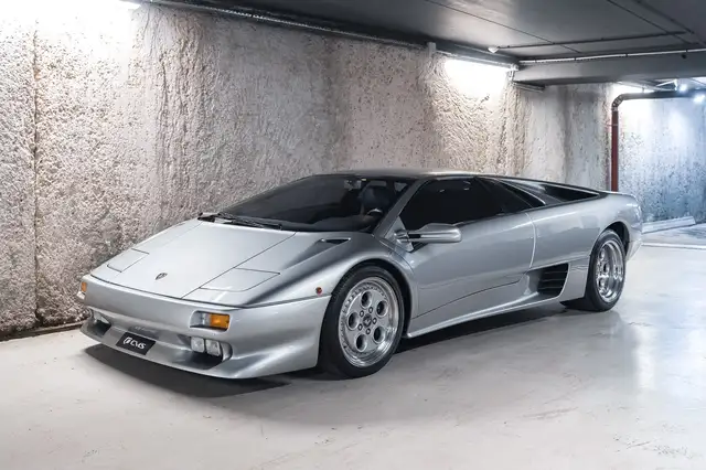 Lamborghini Diablo VT (4x4) V12 5.7 492