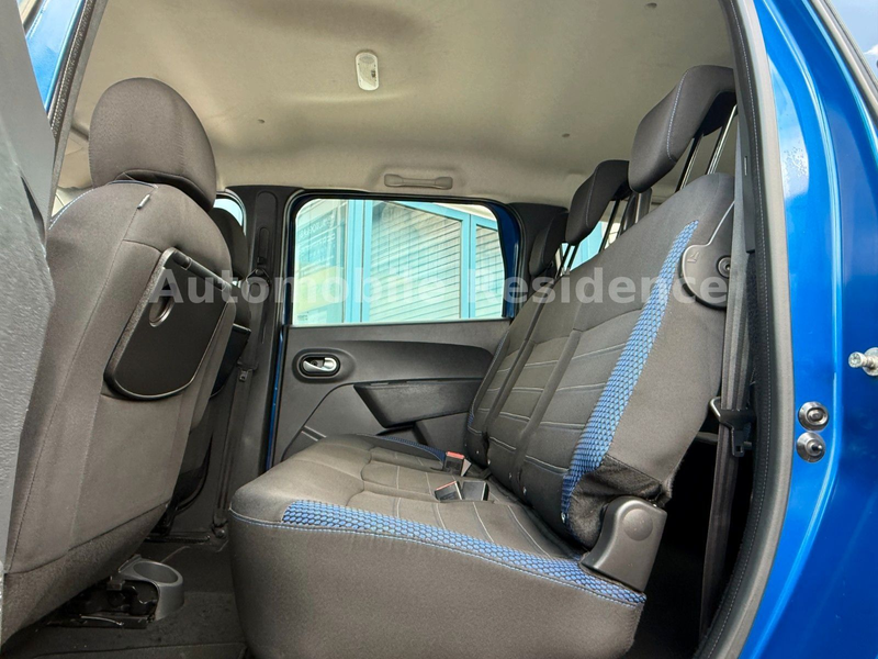 Dacia Lodgy Stepway Plus 1.3 TCe*7 SITZ*AHK*NAVI*PDC* — photo 8