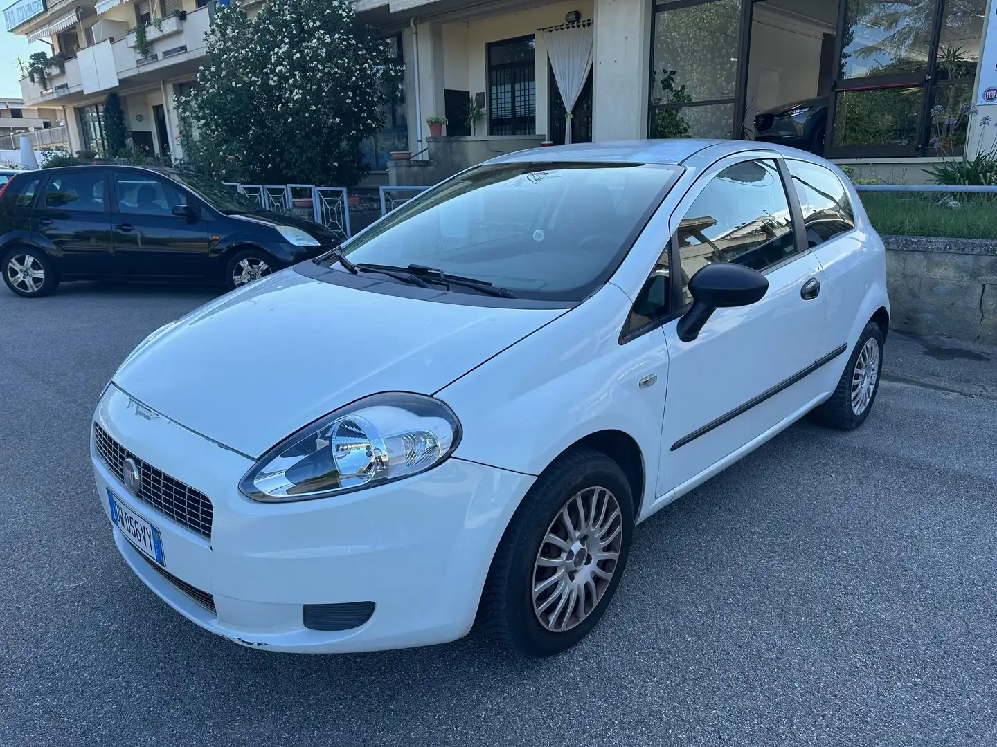Fiat Grande Punto Grande Punto III 2005 3p 1.2 65cv Wit - 1