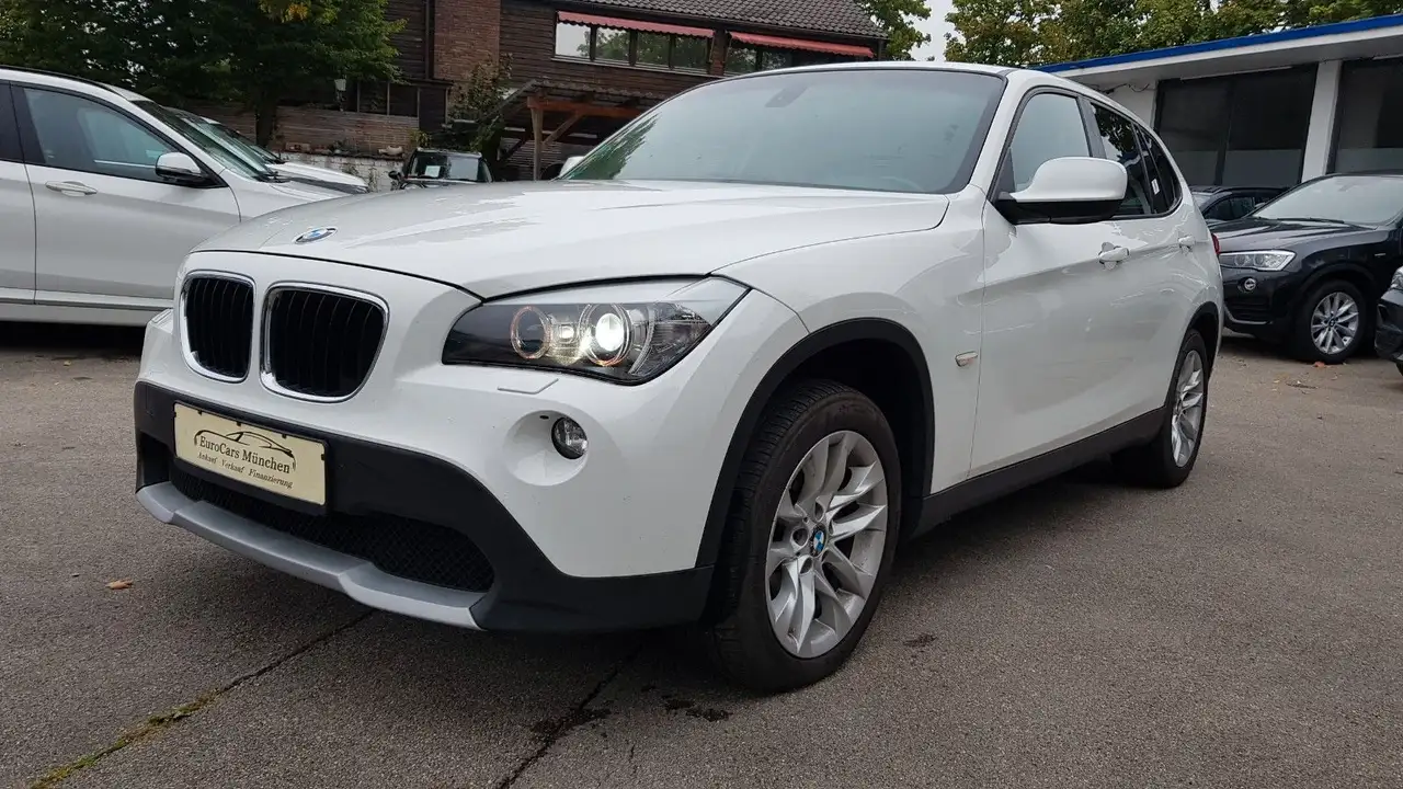 2010 BMW X1 xDrive20d aut. ~ XENON ~ AHK ~ PDC ~ Tempomat, photograph 3