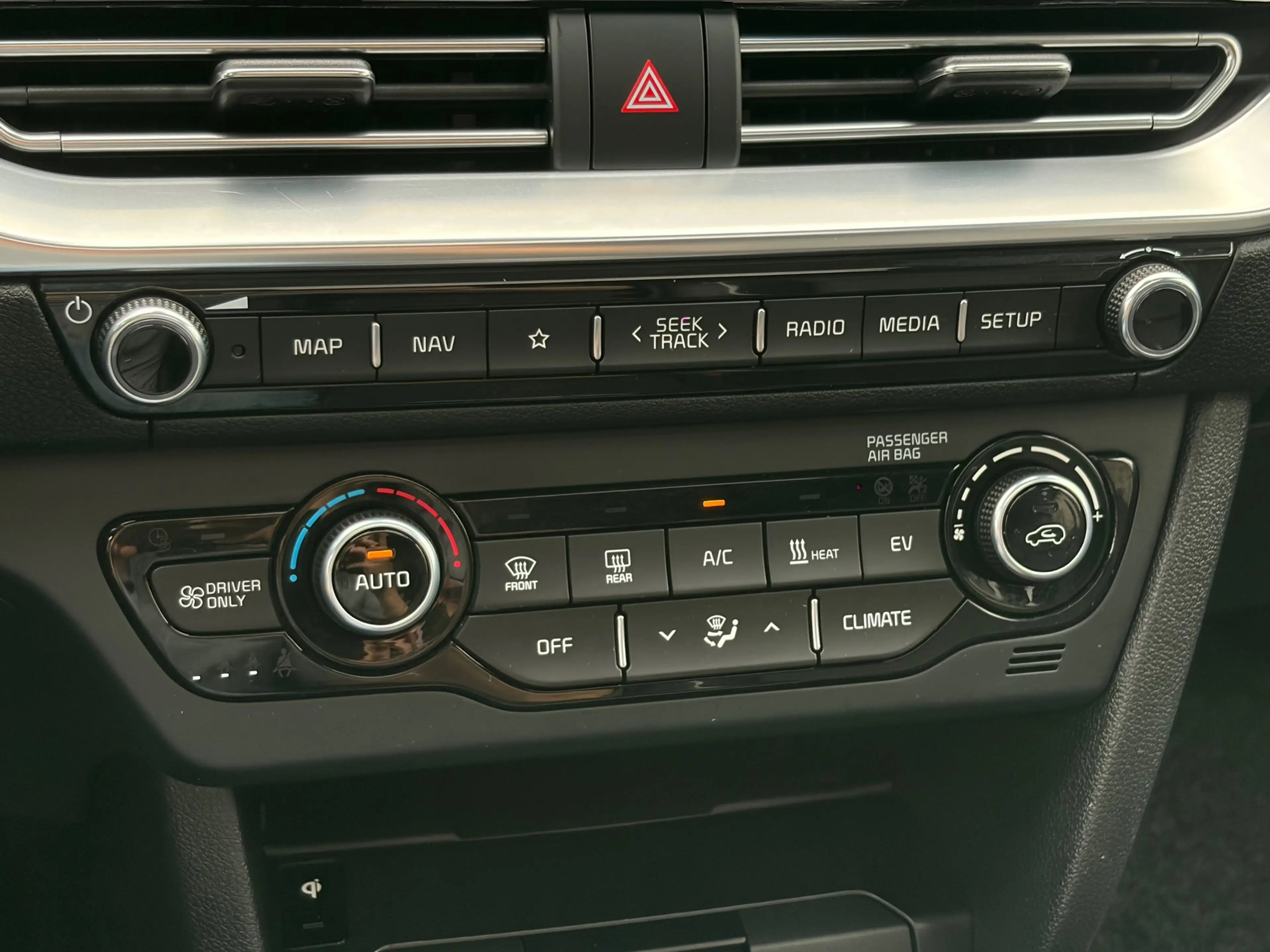 Kia e-Niro ExecutiveLine 64 kWh, NL-auto, SOH 100%, Stoelvent — photo 31