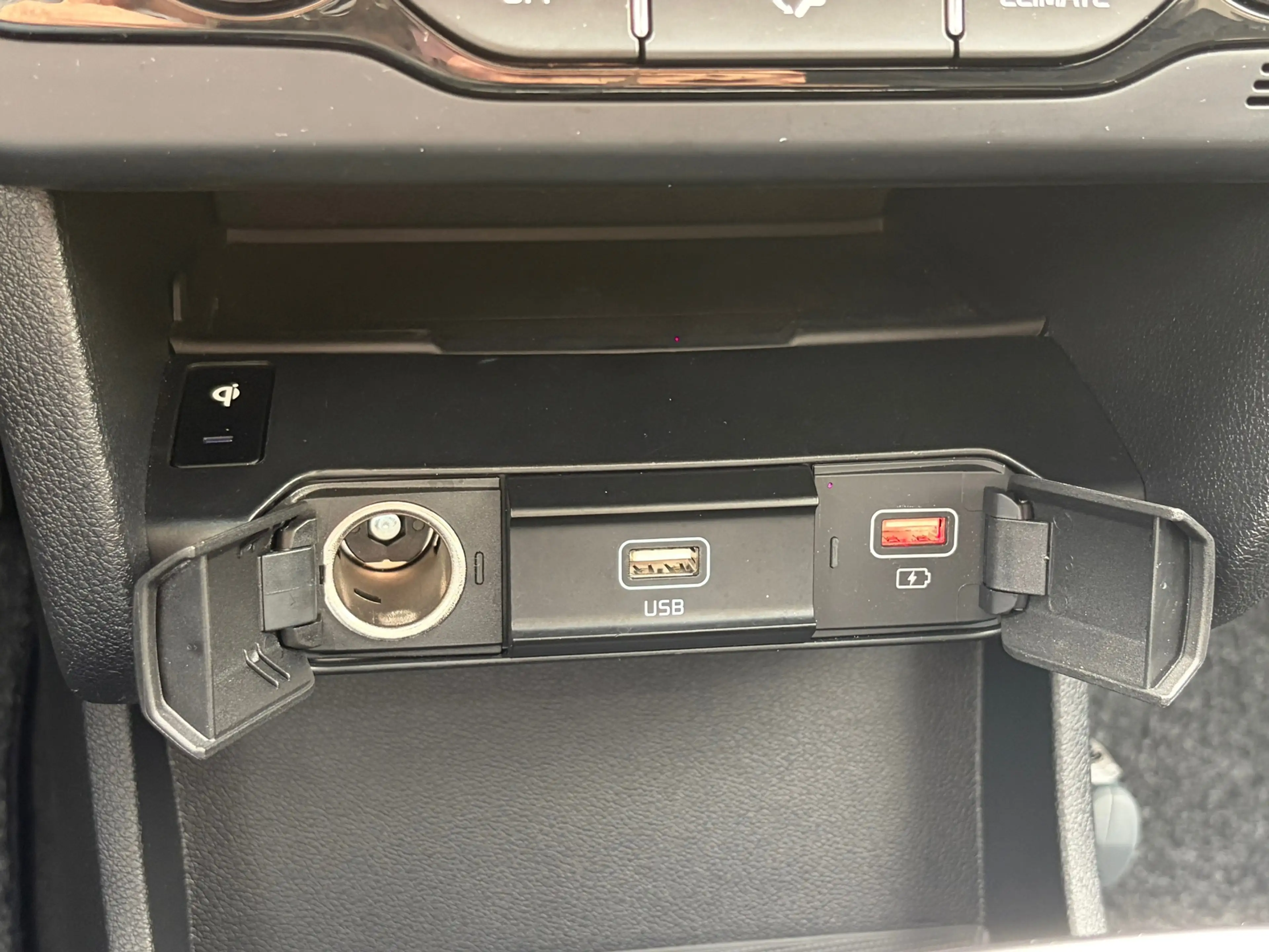 Kia e-Niro ExecutiveLine 64 kWh, NL-auto, SOH 100%, Stoelvent — photo 34