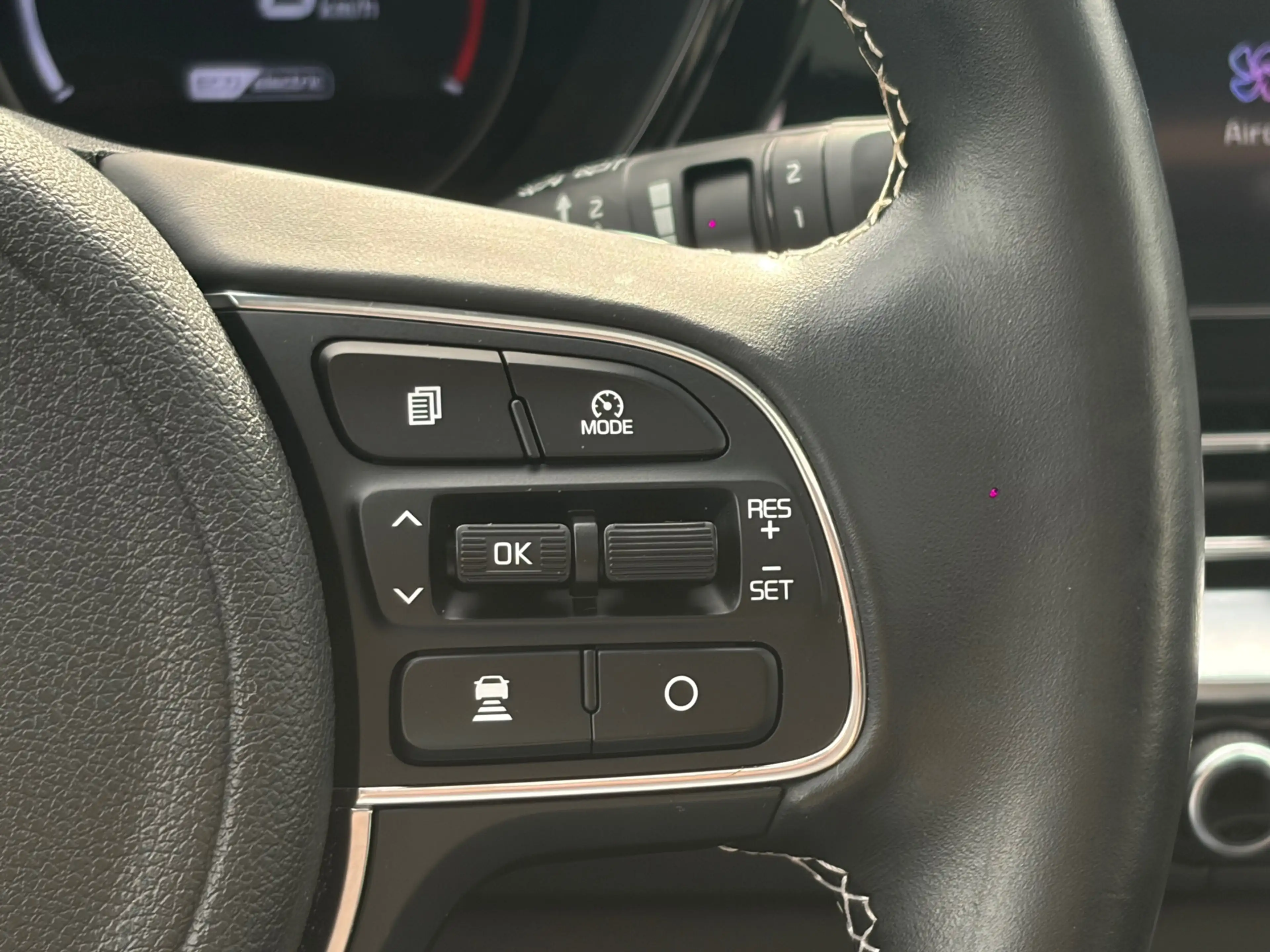 Kia e-Niro ExecutiveLine 64 kWh, NL-auto, SOH 100%, Stoelvent — photo 19