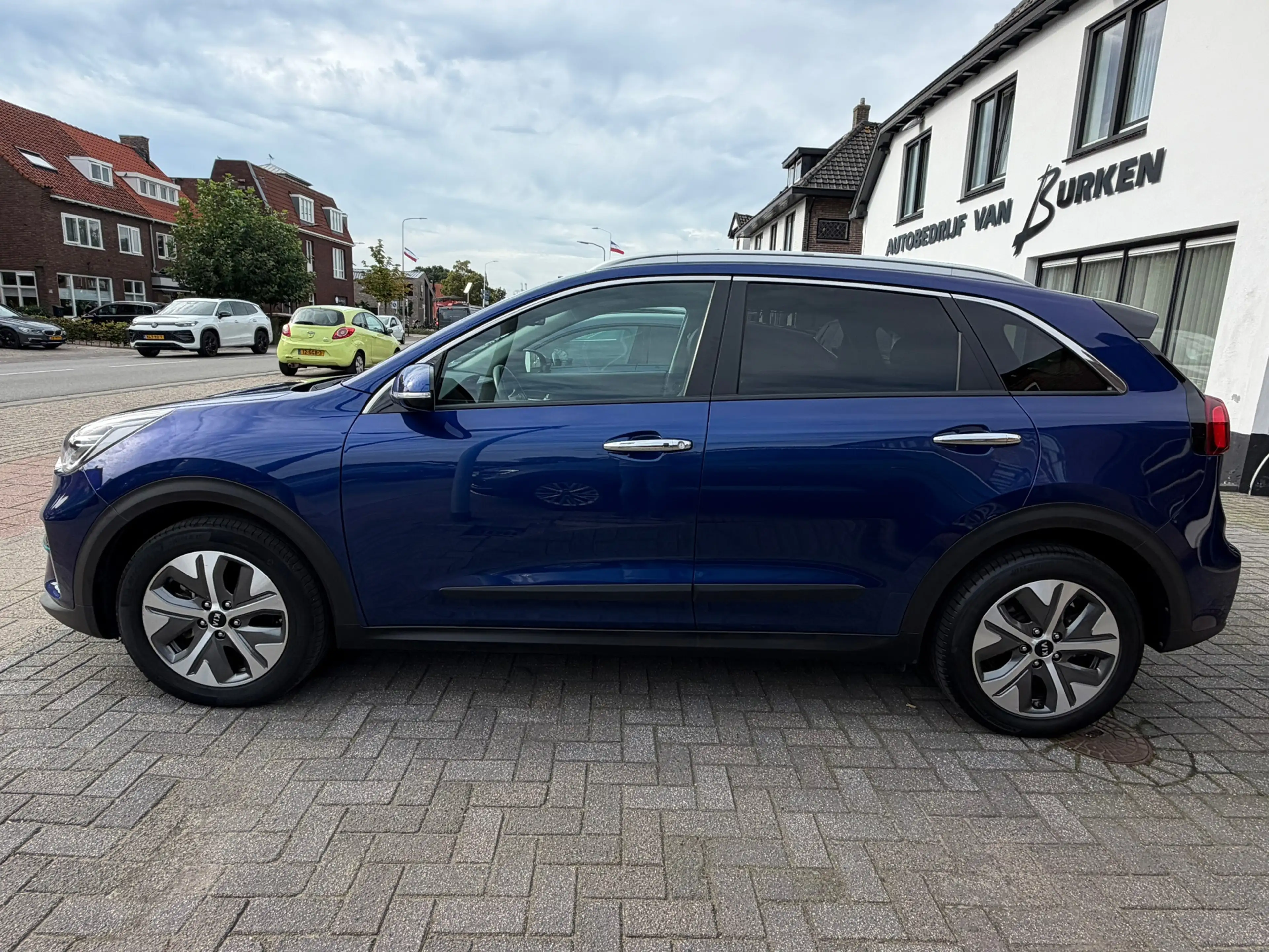 Kia e-Niro ExecutiveLine 64 kWh, NL-auto, SOH 100%, Stoelvent — photo 2