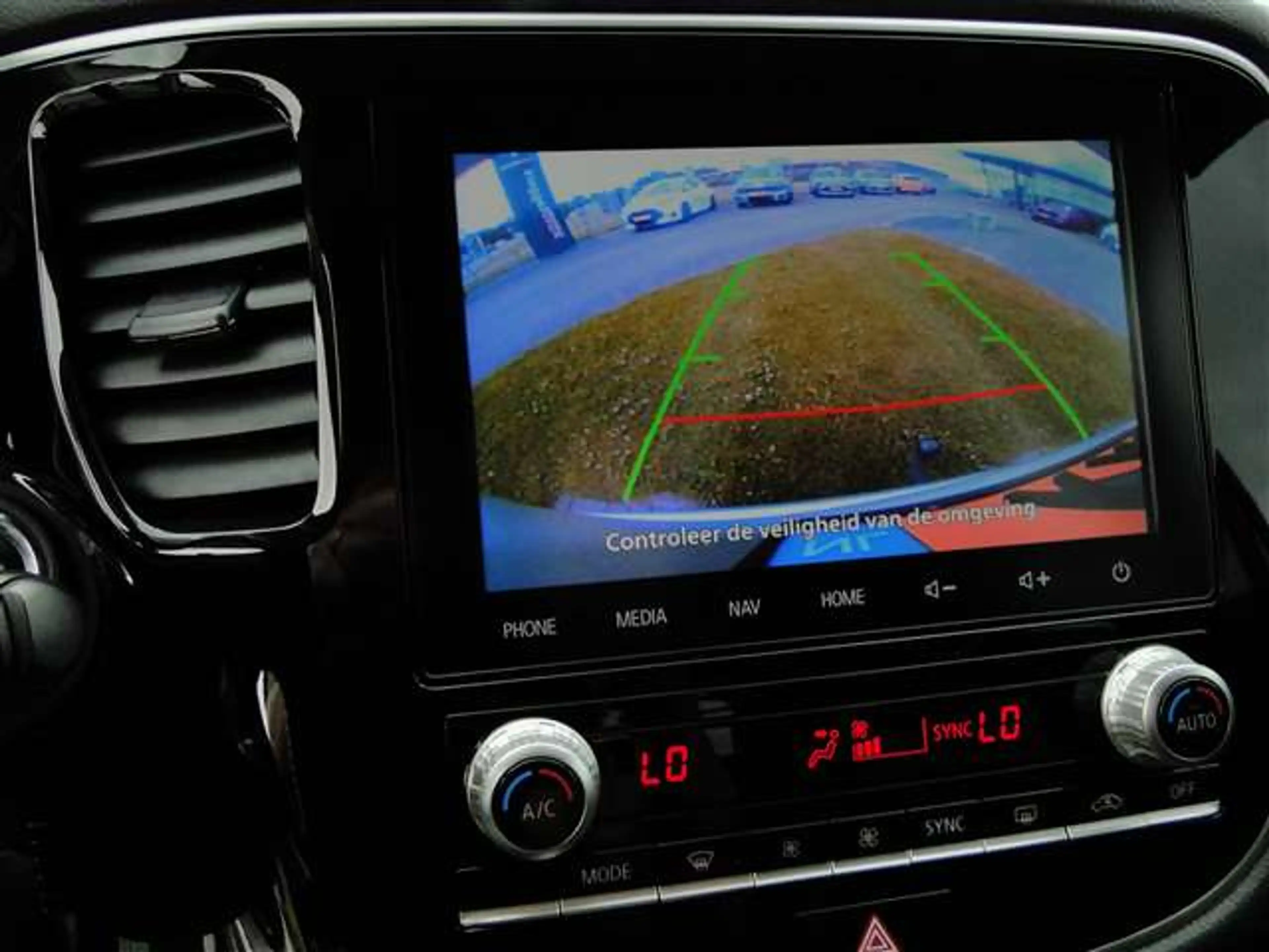 Mitsubishi Outlander 2.4 DOHC MIVEC PHEV 240pk | RIJKLAARPRIJS | TREKHA — photo 10