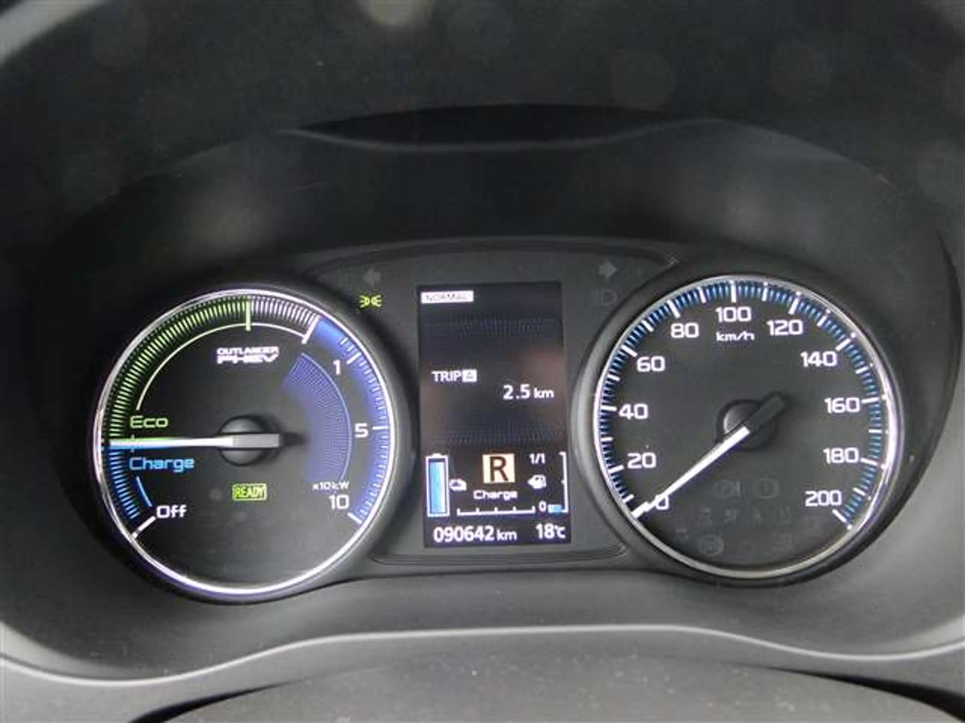 Mitsubishi Outlander 2.4 DOHC MIVEC PHEV 240pk | RIJKLAARPRIJS | TREKHA — photo 6