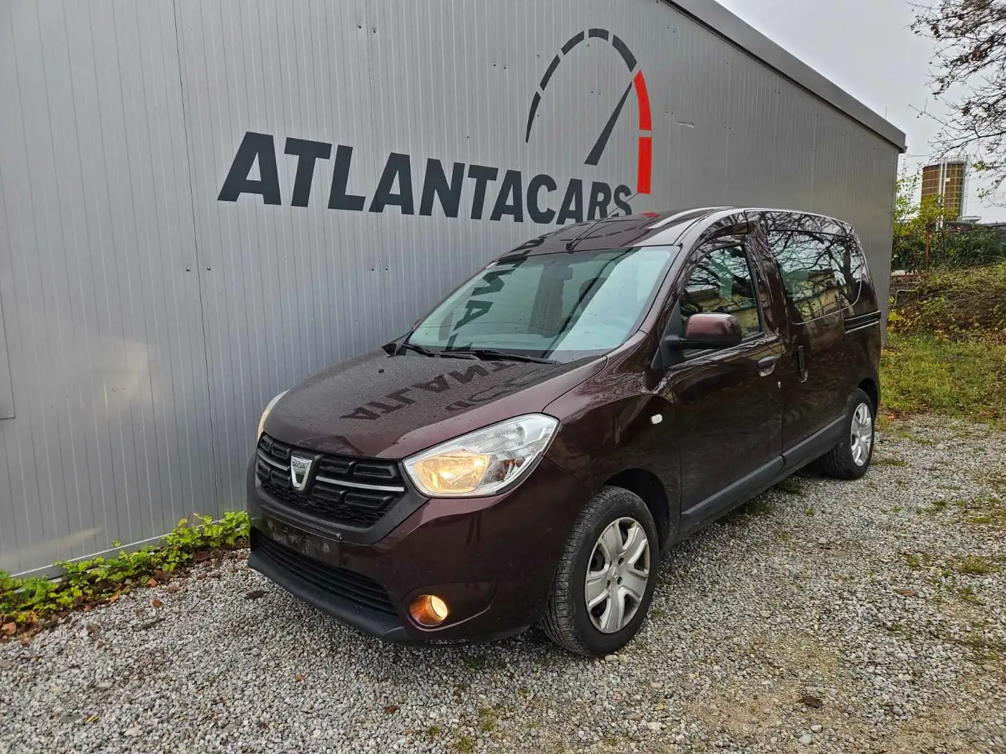Dacia Dokker Laureate Braun - 1