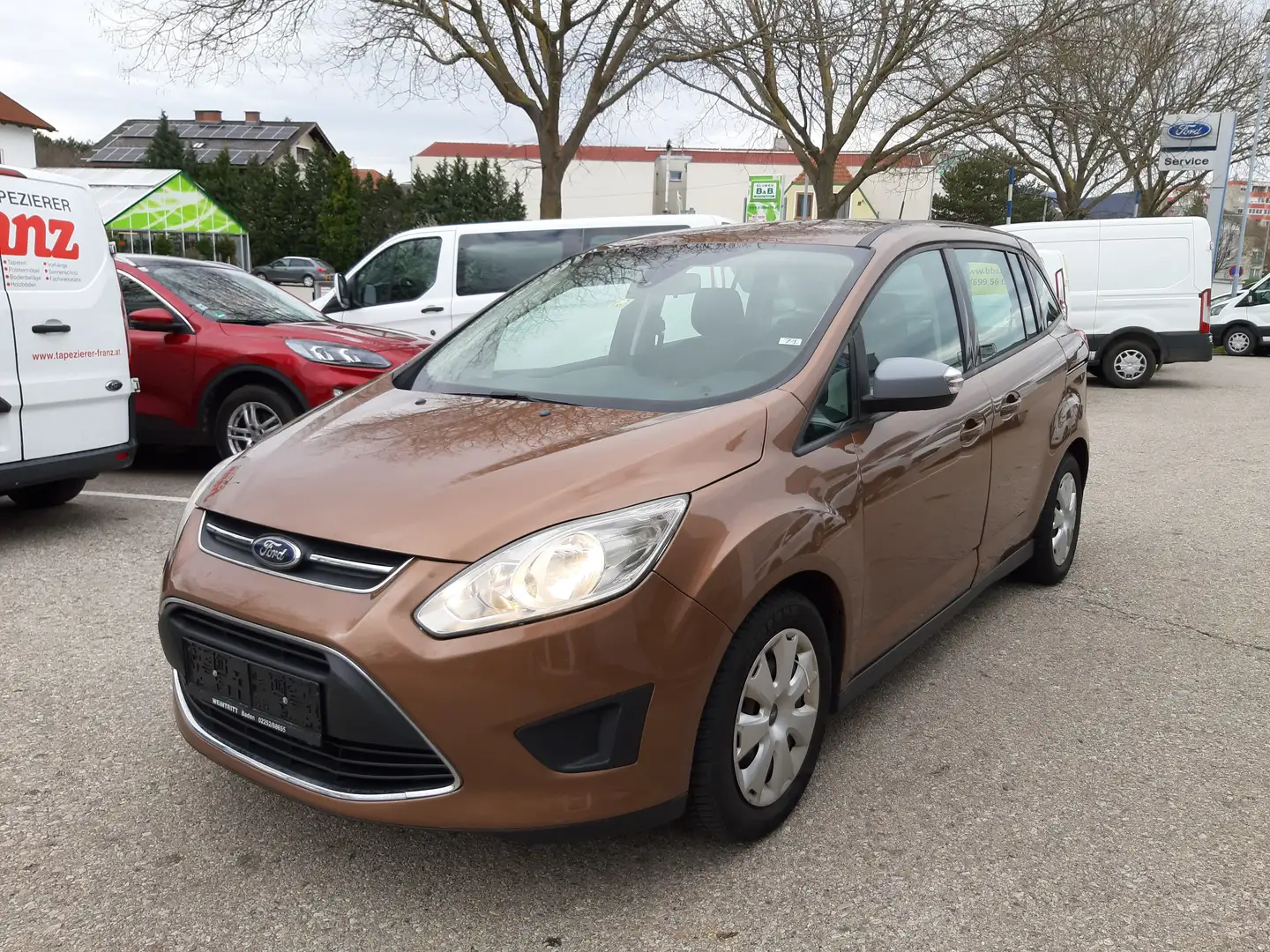 Ford Grand C-Max Trend 1,6 TDCi DPF  7-Sitze Braun - 1