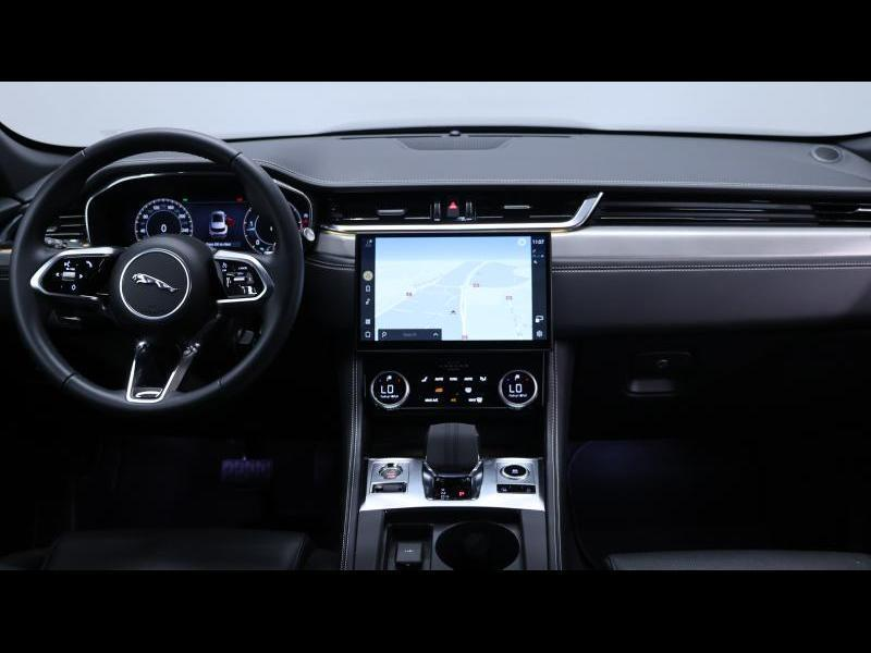 Jaguar F-Pace D165 S R-Dynamic S AWD Auto — photo 11