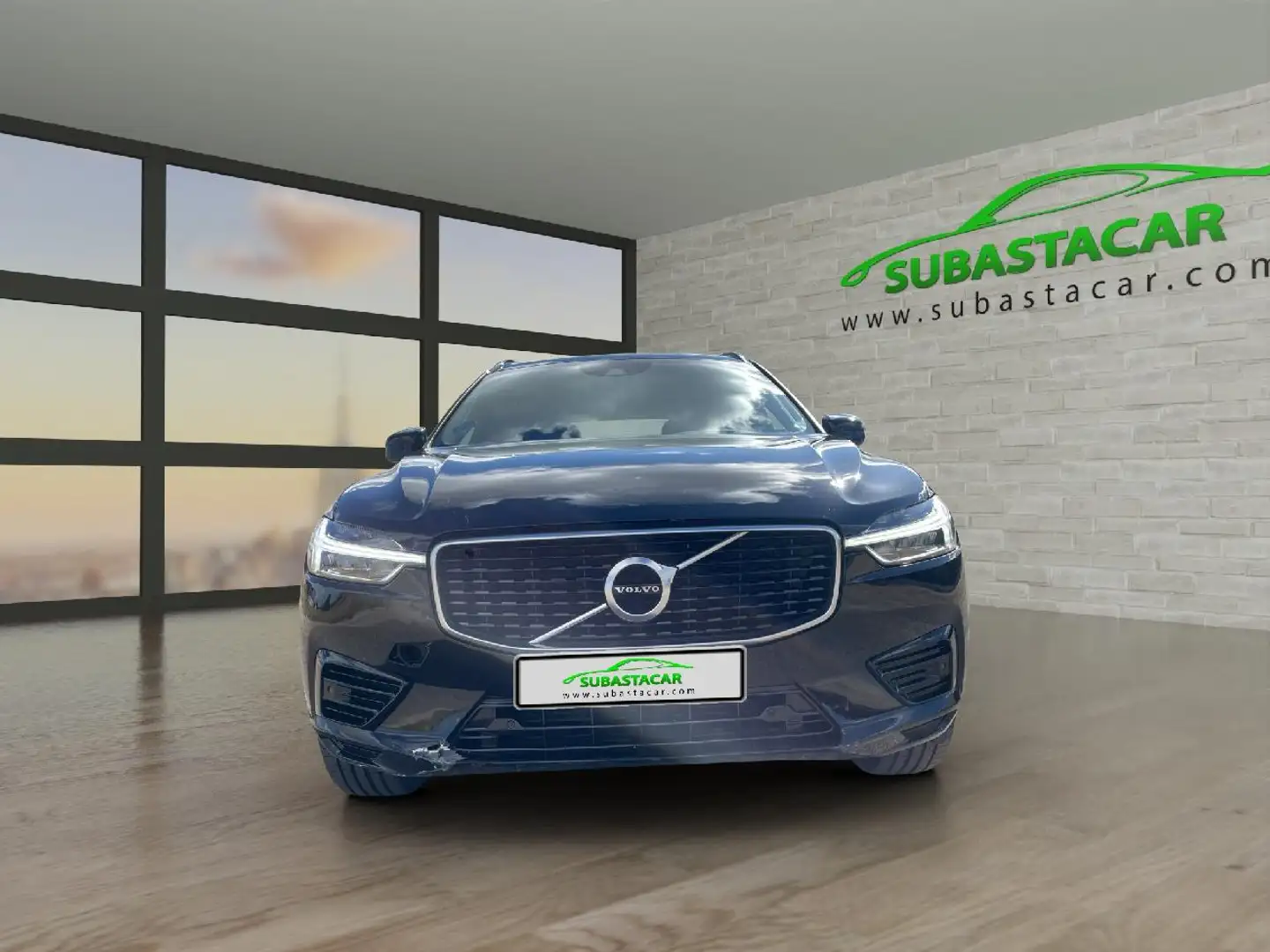 Volvo XC60 2.0 T8 AWD R-Design Auto Zwart - 2