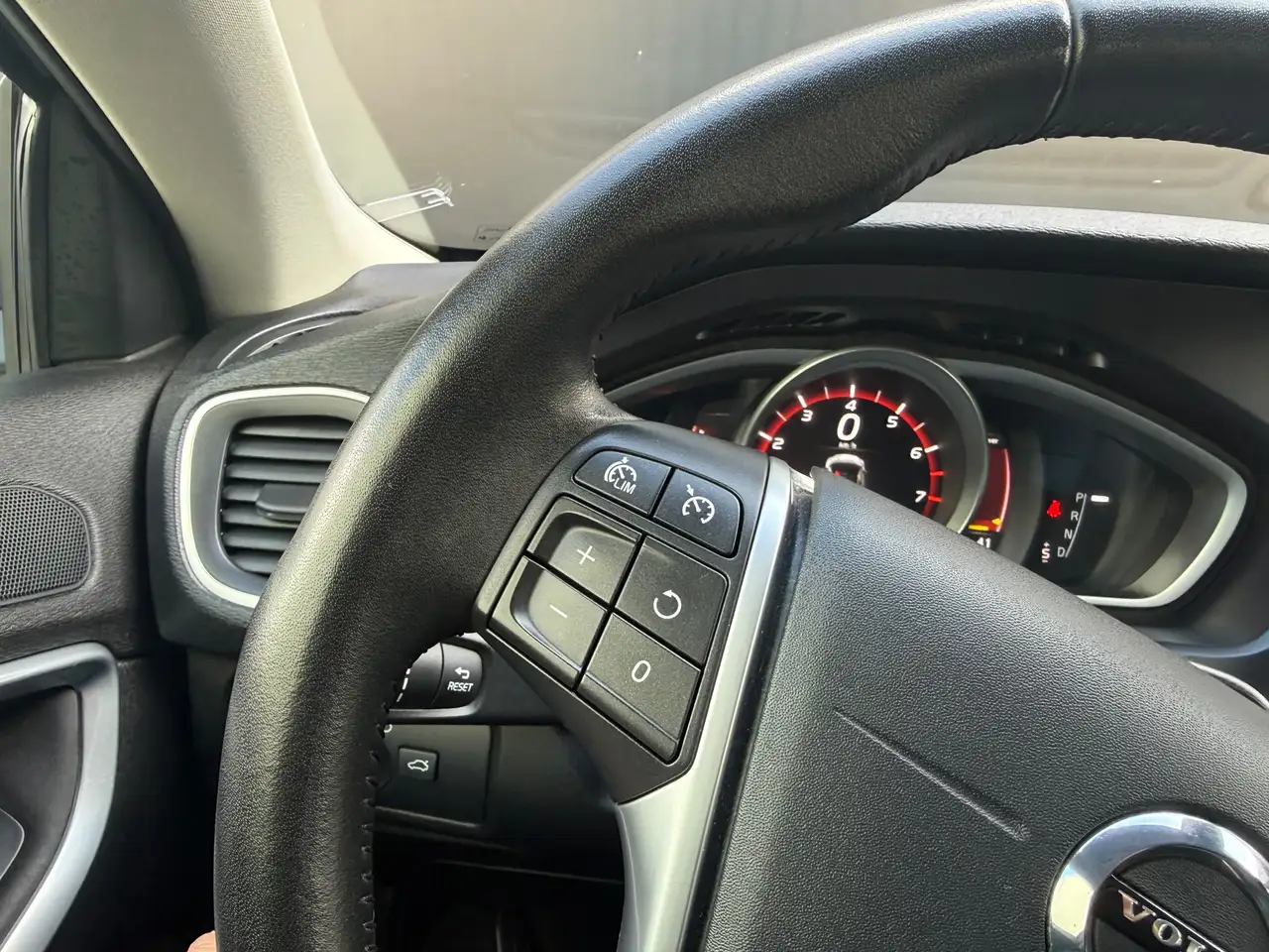 Volvo V40 — photo 30 sur 43