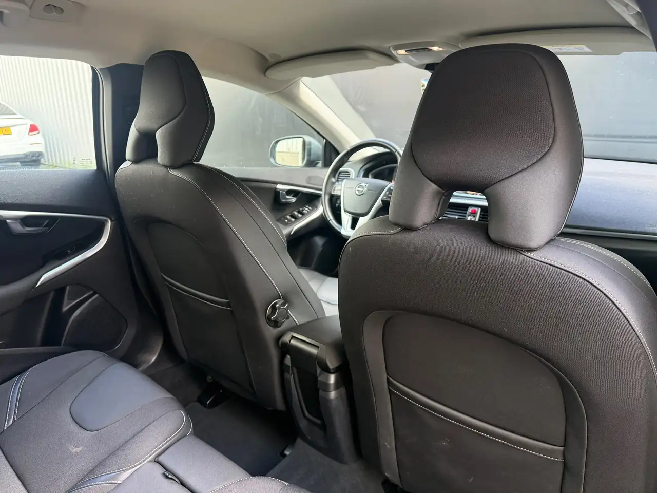 Volvo V40 — photo 23 sur 43