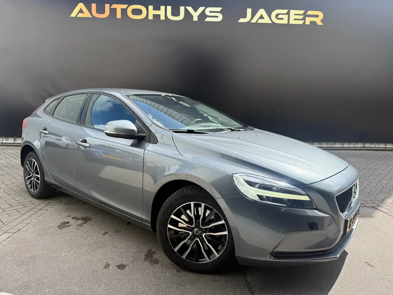 Volvo V40 — photo 10 sur 43